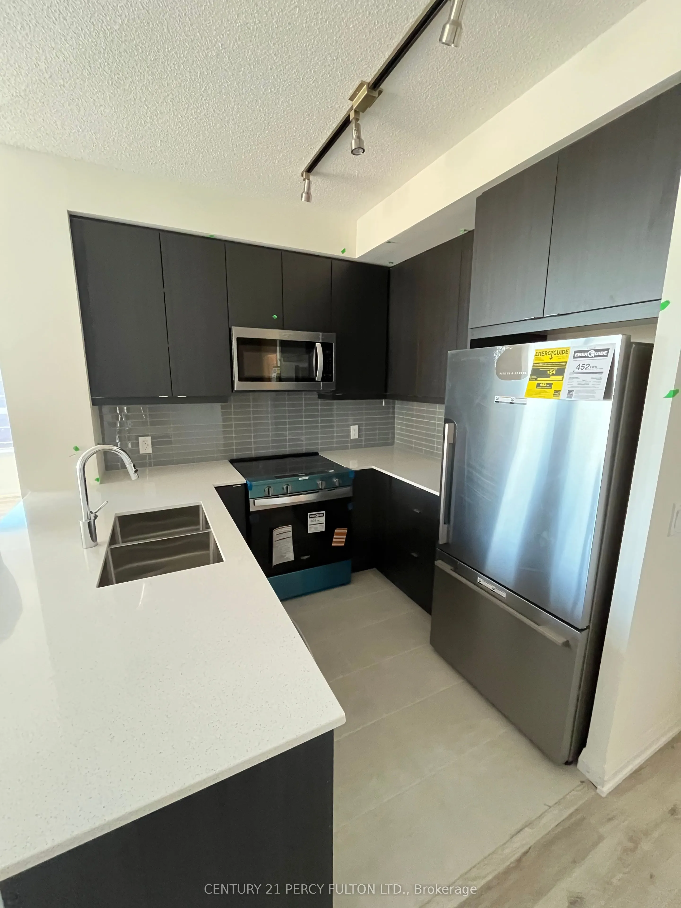 3260 Sheppard Avenue E, #1307