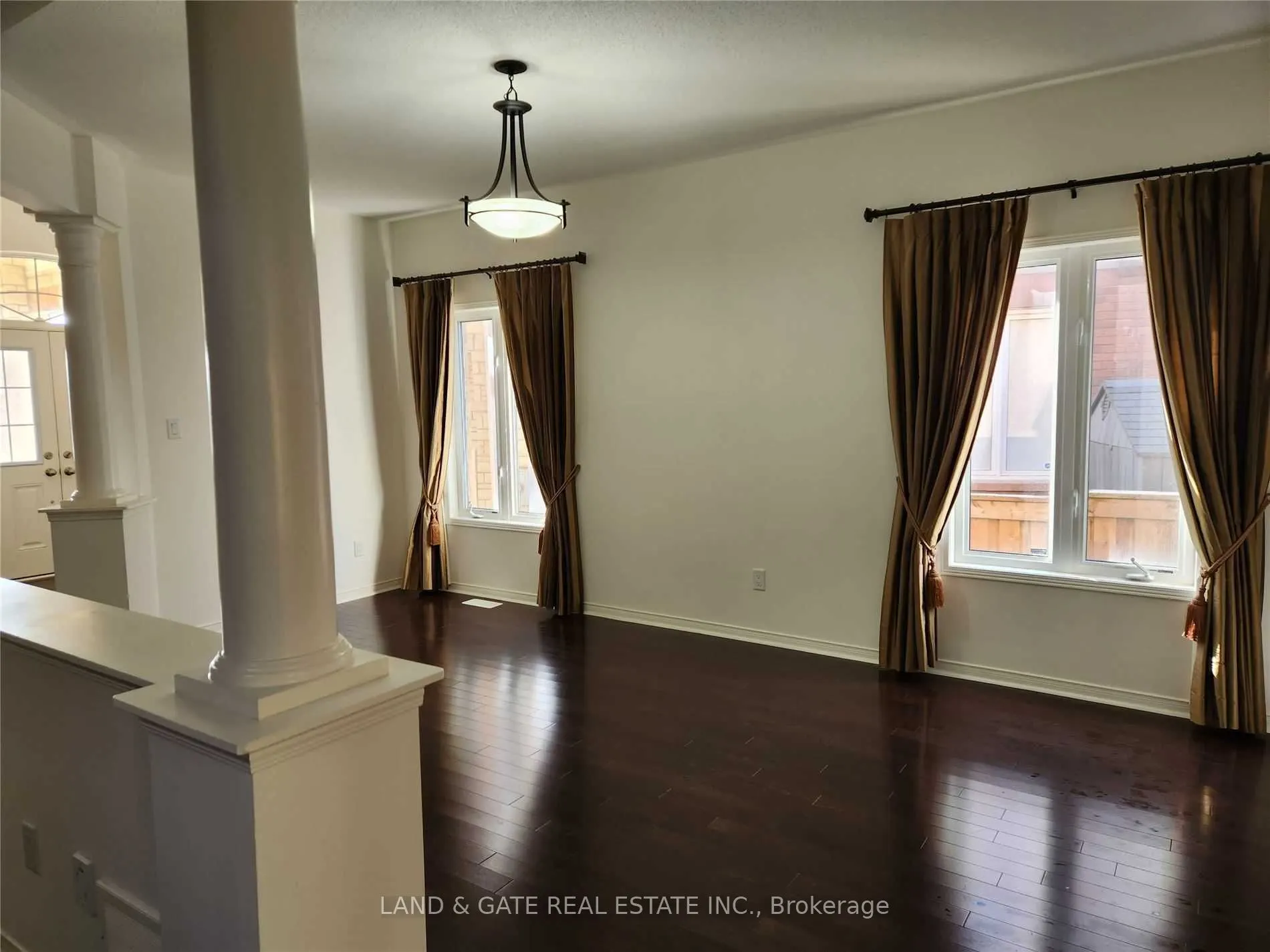 1958 Cocklin Crescent