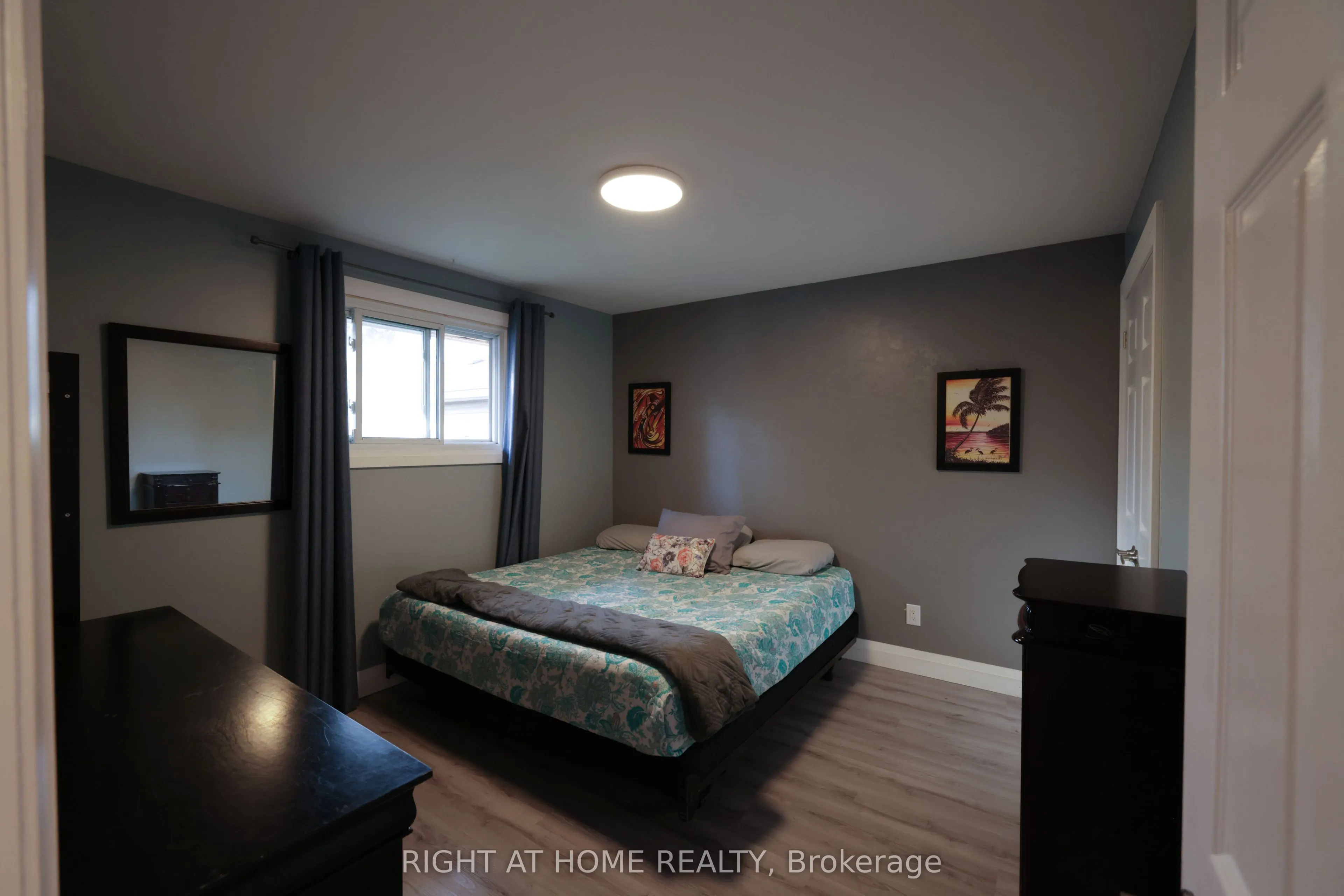 72 Claymore Crescent