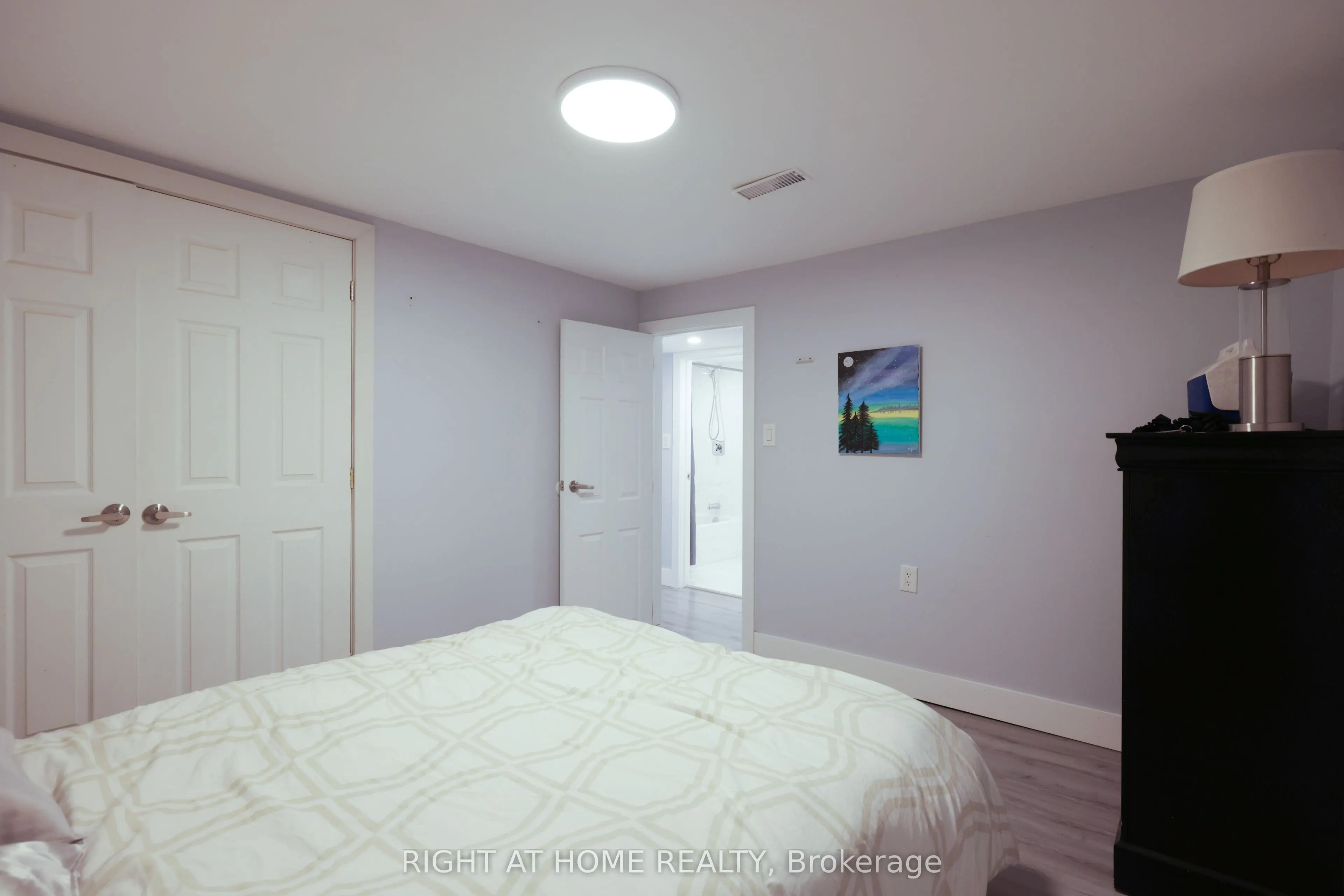 72 Claymore Crescent