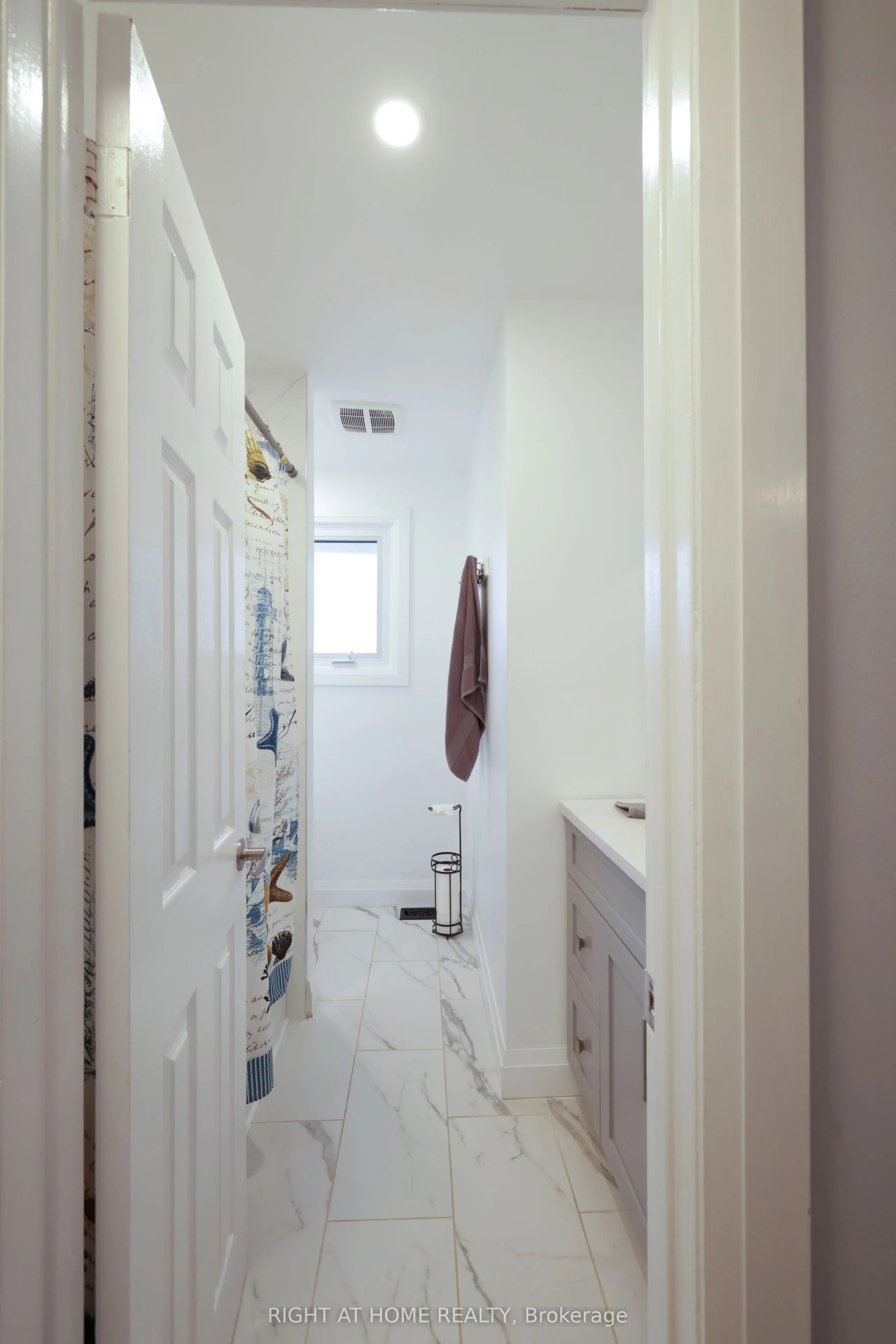 72 Claymore Crescent