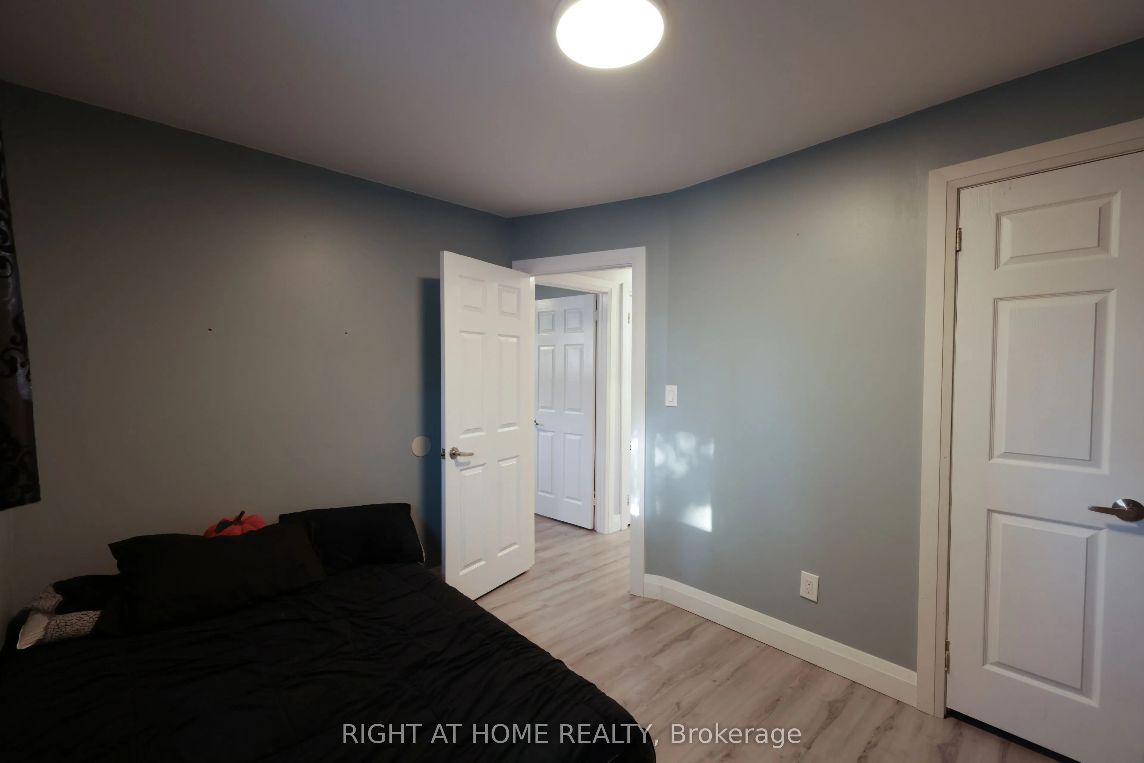 72 Claymore Crescent