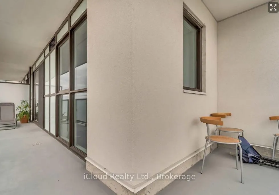 2550 Simcoe Street N, #1917