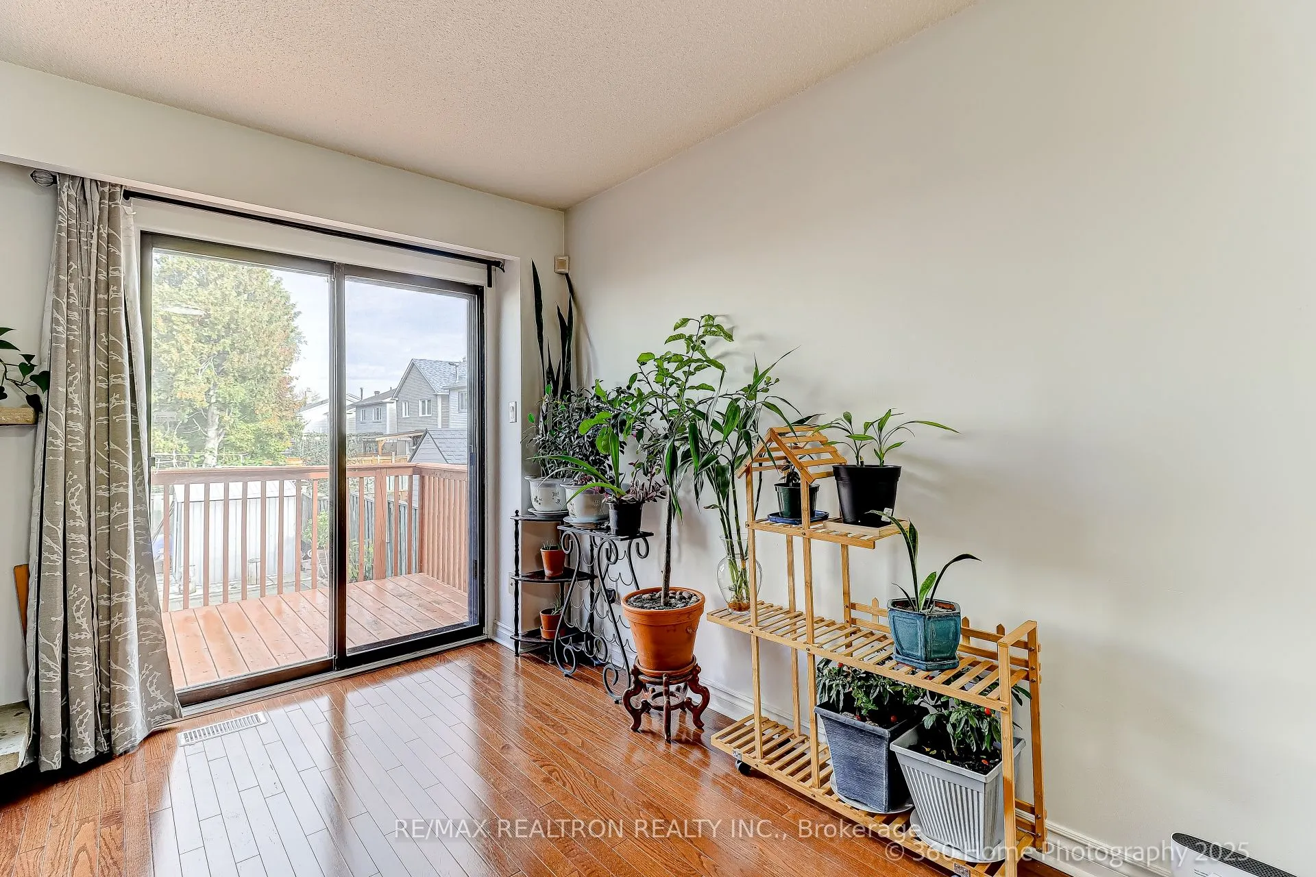 51 Campania Crescent