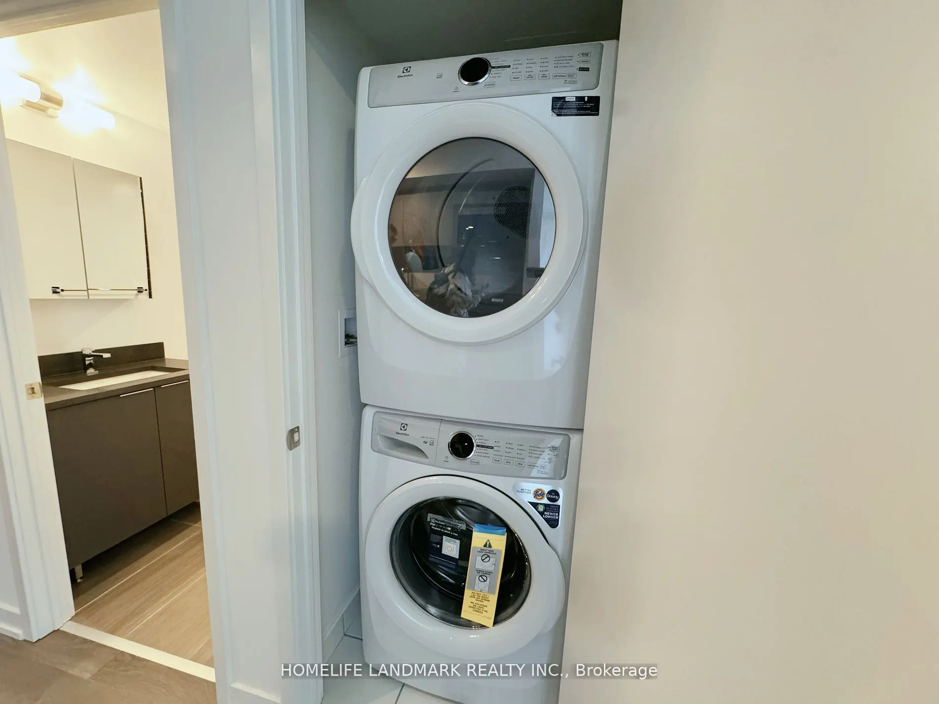 2033 Kennedy Road, #1205