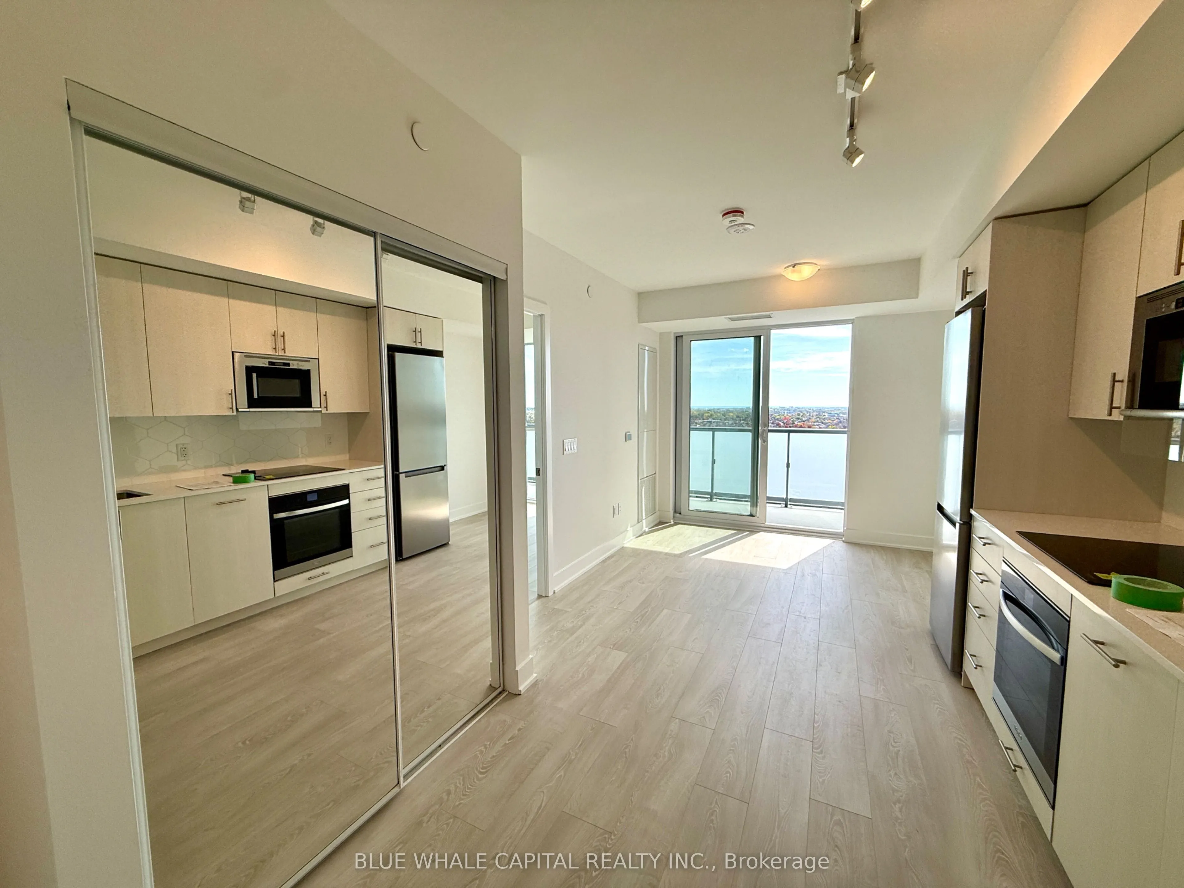 2545 Simcoe Street N, #1440