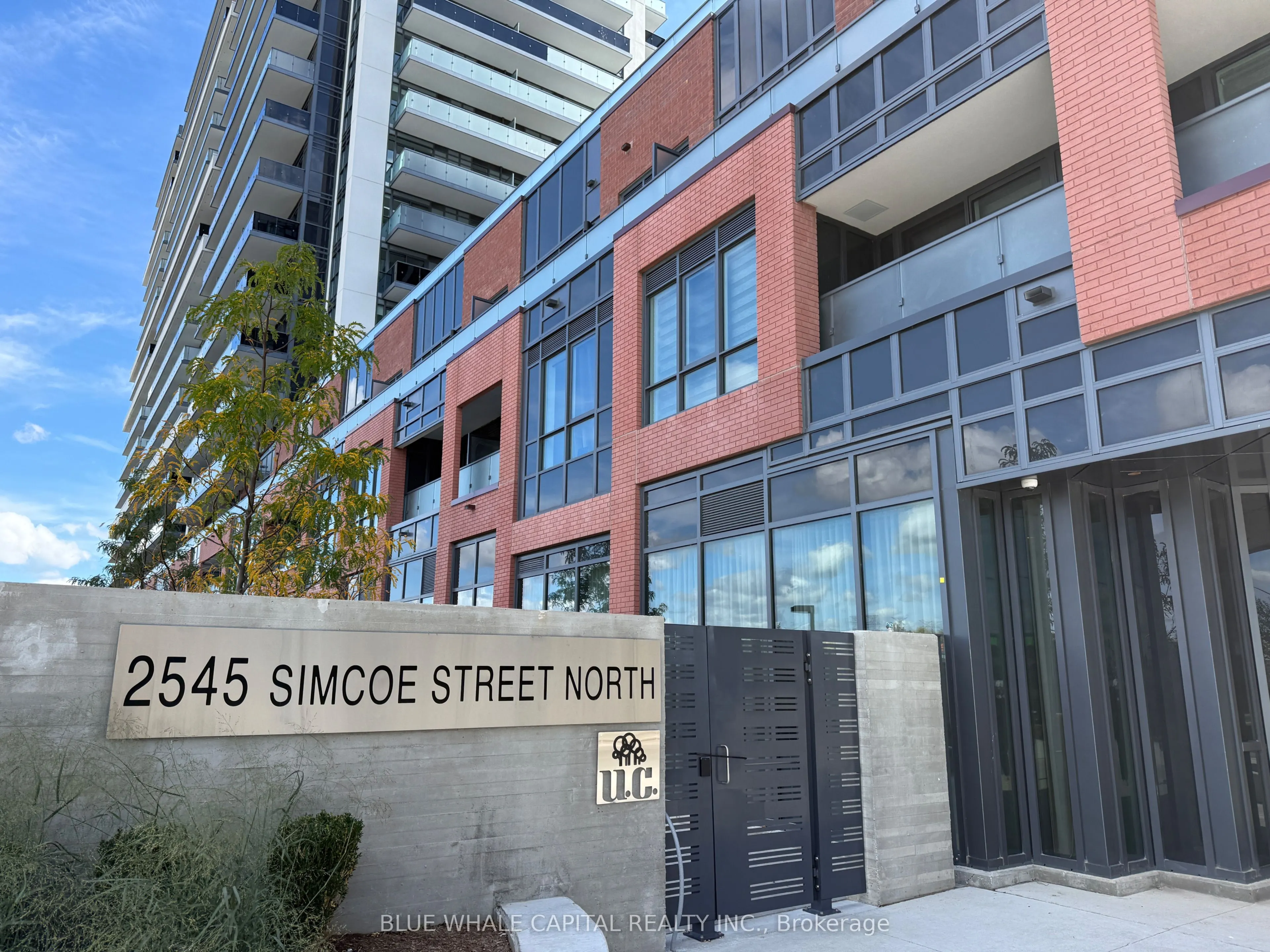 2545 Simcoe Street N, #1440