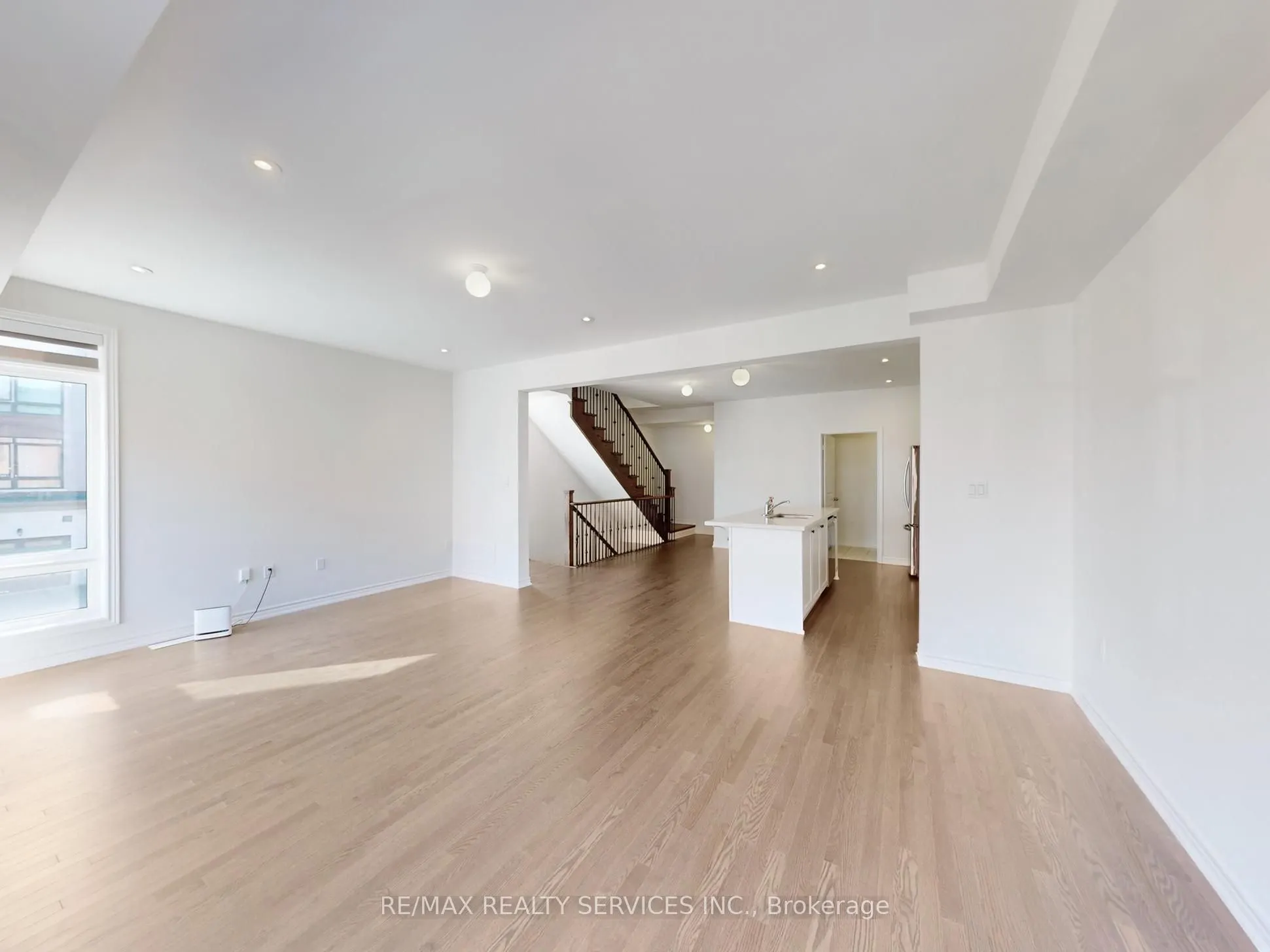 513 Littlewood Lane