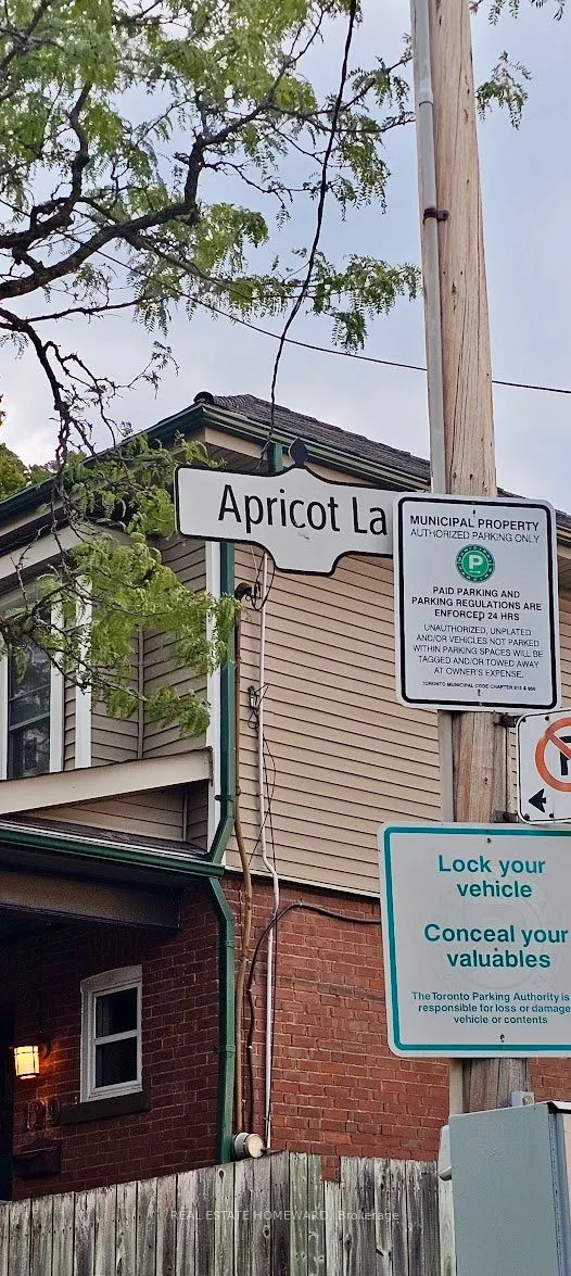 122 Glen Manor Drive, #5