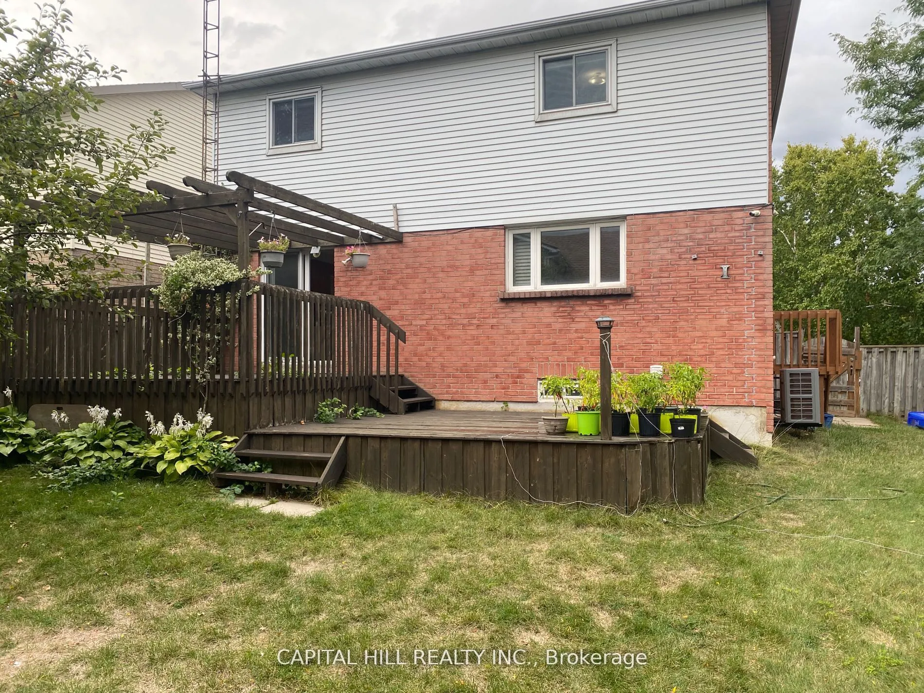 34 Allard Avenue #Main Floor