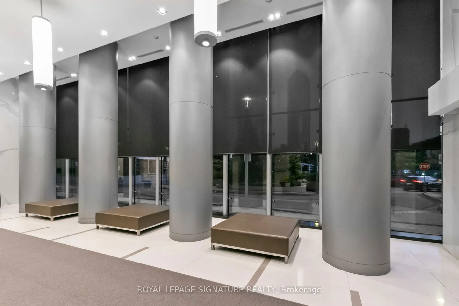 255 Village green Square, #1301