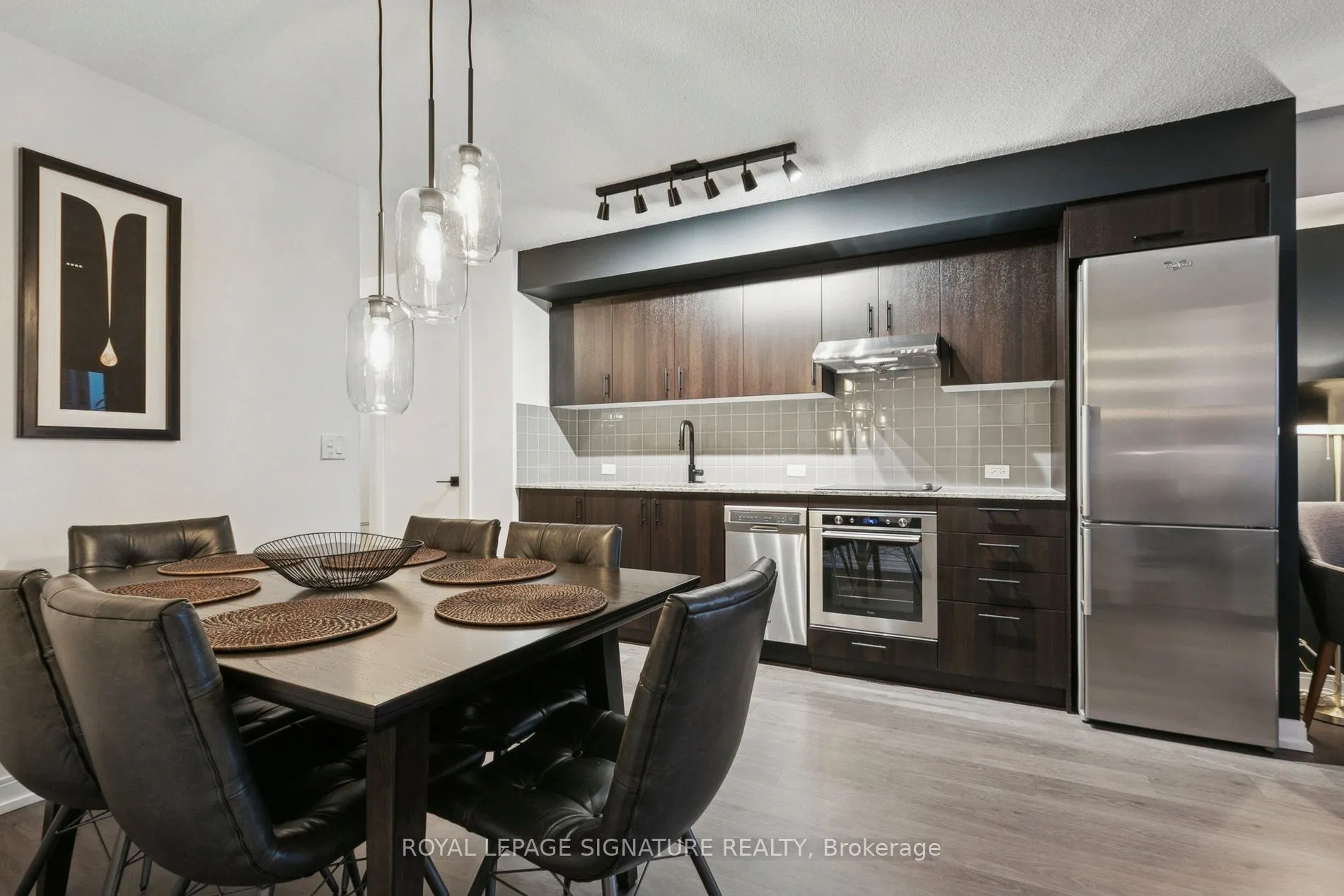 255 Village green Square, #1301