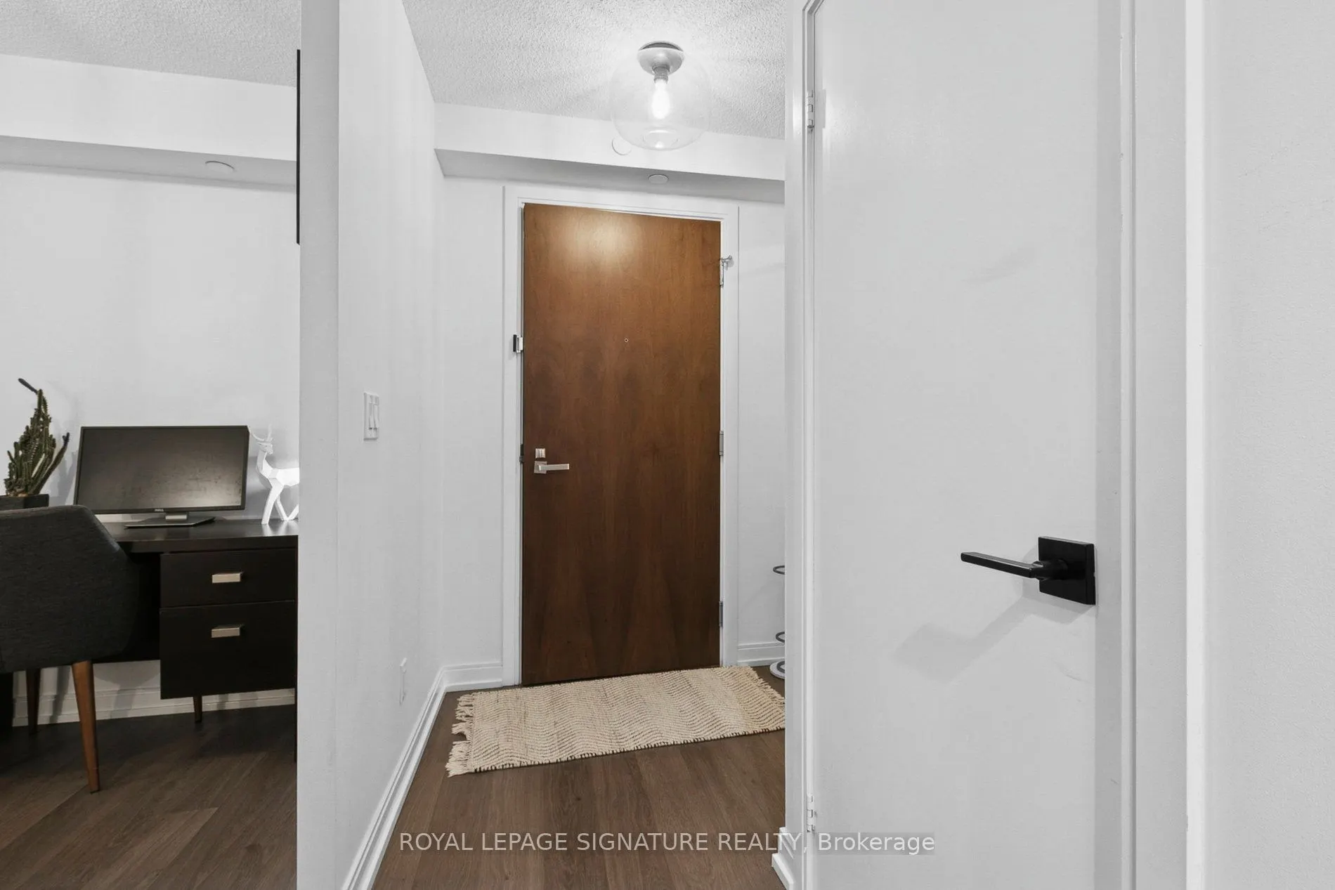 255 Village green Square, #1301