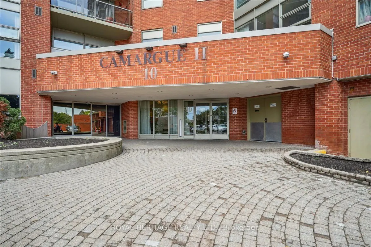 20 Dean Park Road, #1116