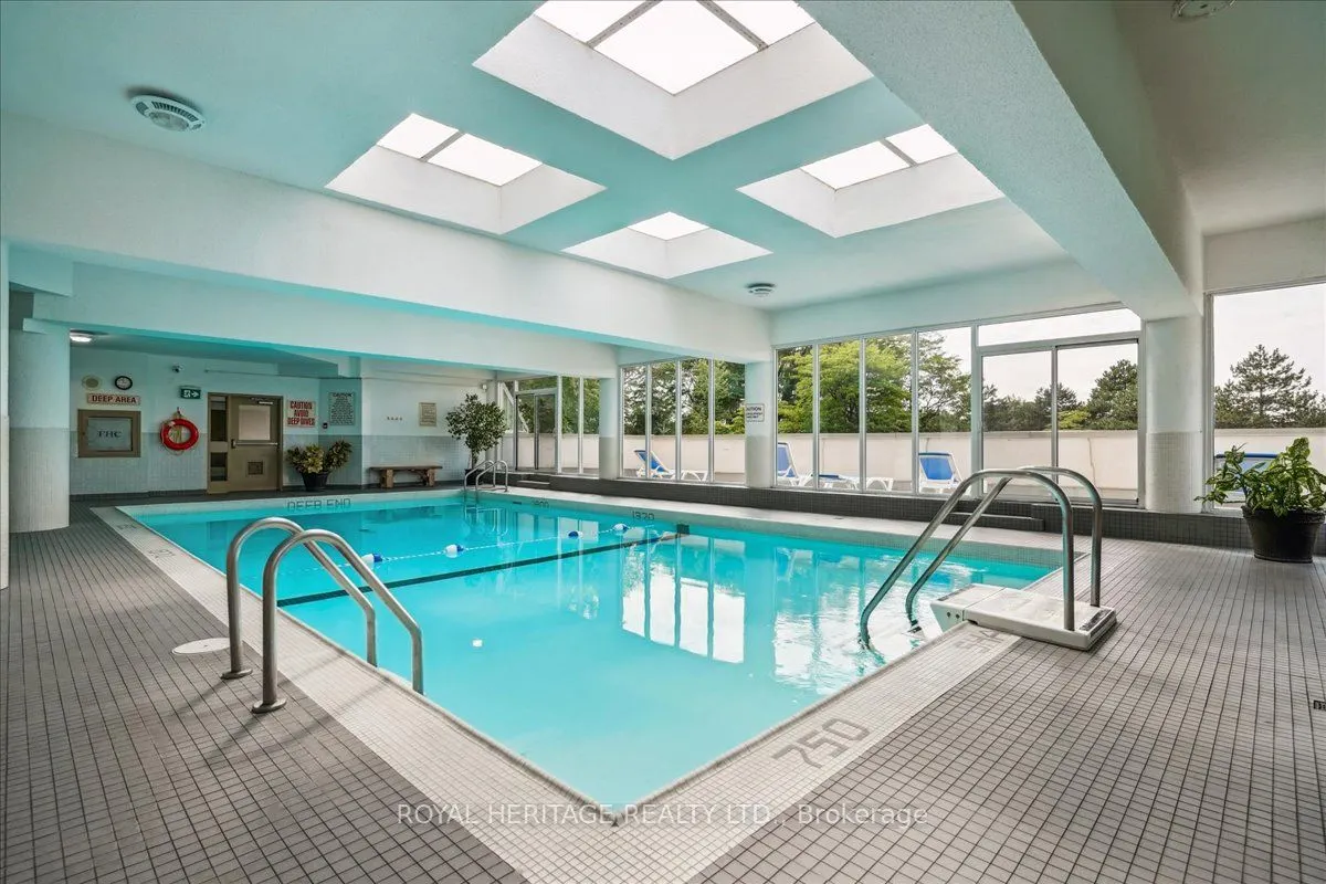 20 Dean Park Road, #1116