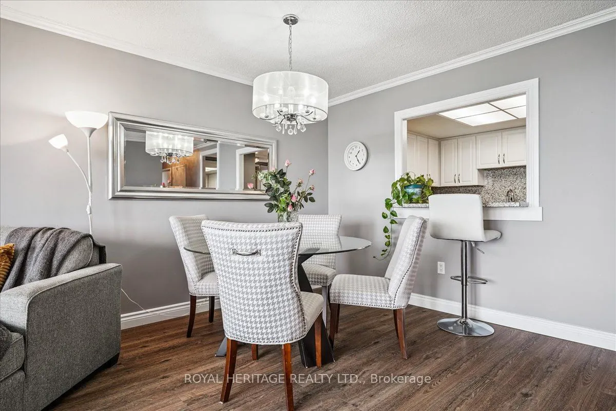 20 Dean Park Road, #1116