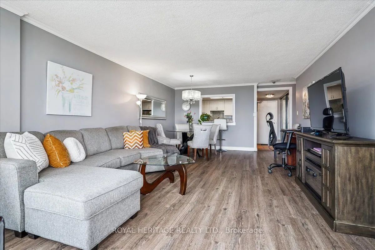 20 Dean Park Road, #1116