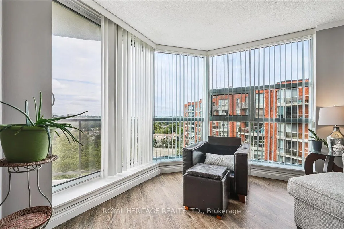 20 Dean Park Road, #1116