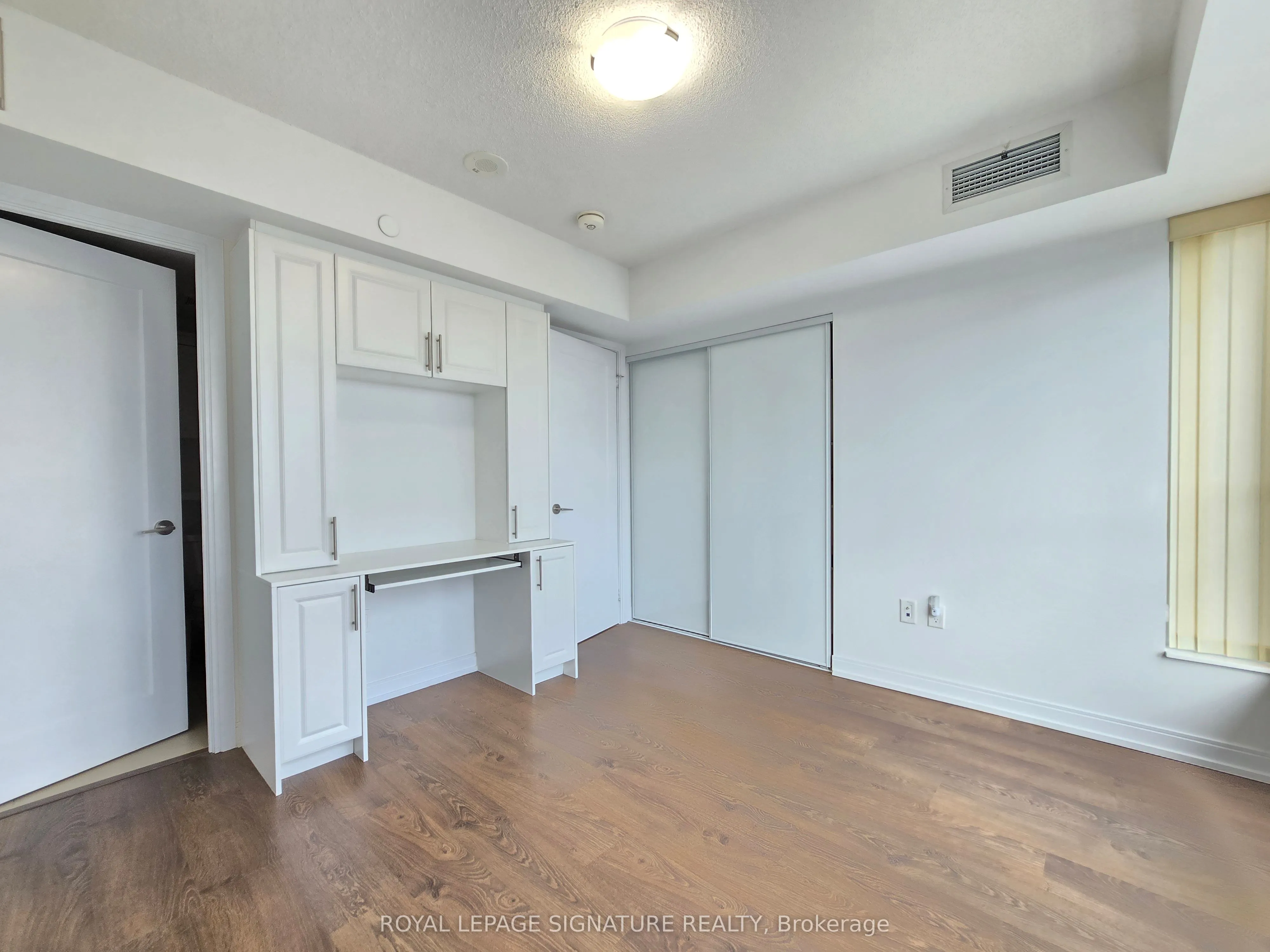 275 Village Green Square, #2616