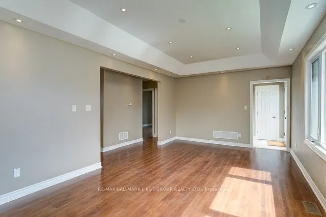 259 Stevenson Road N