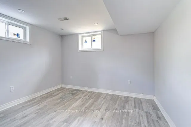 259 Stevenson Road N