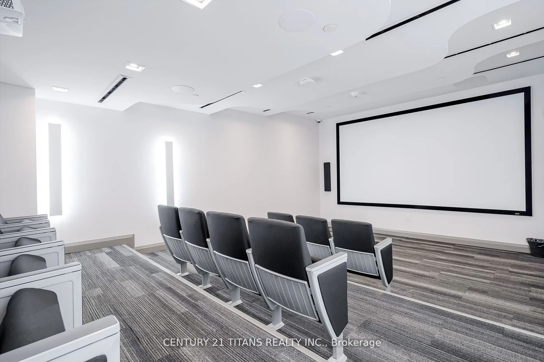 30 Meadowglen Place, #203