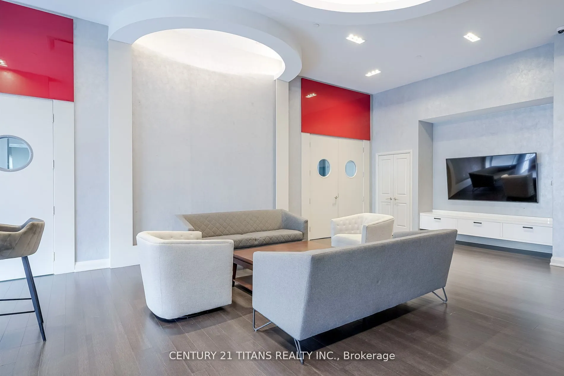 30 Meadowglen Place, #203