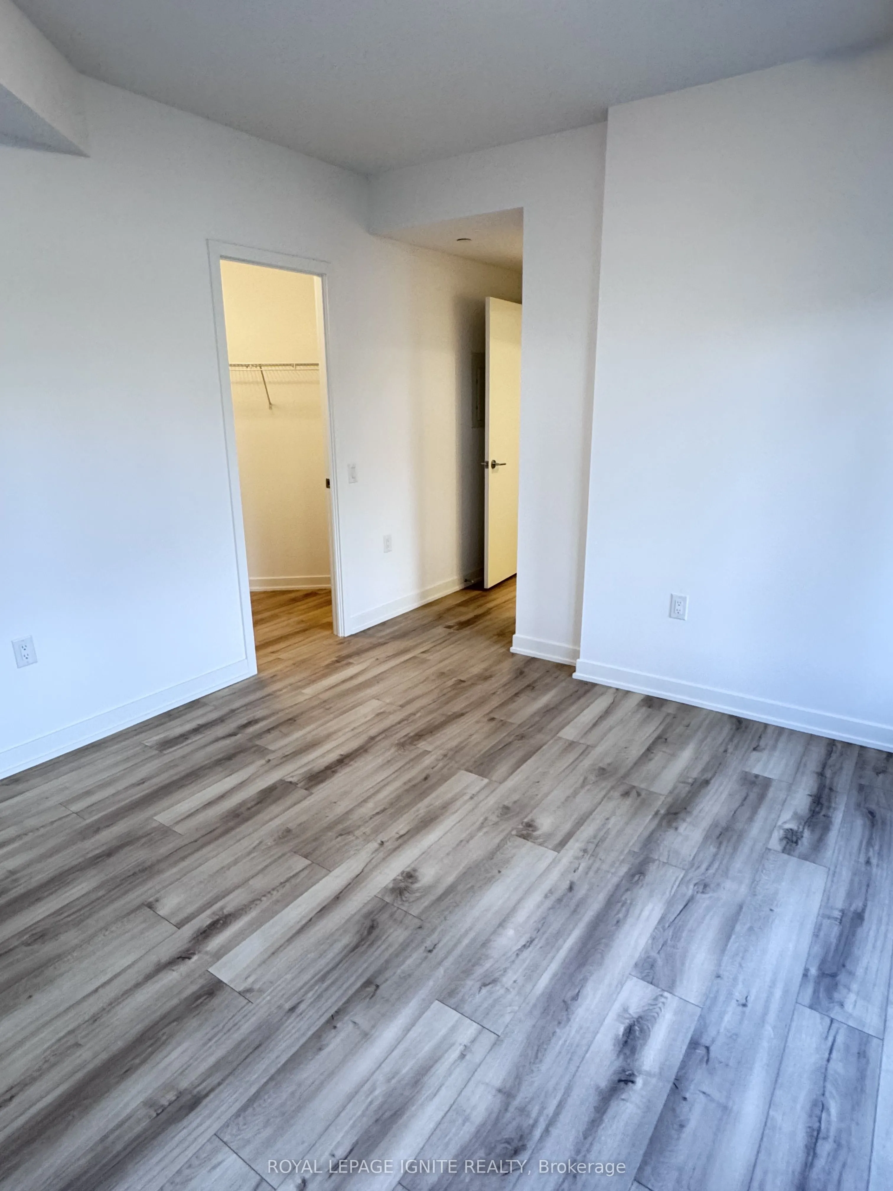 7439 Kingston Road, #204 A