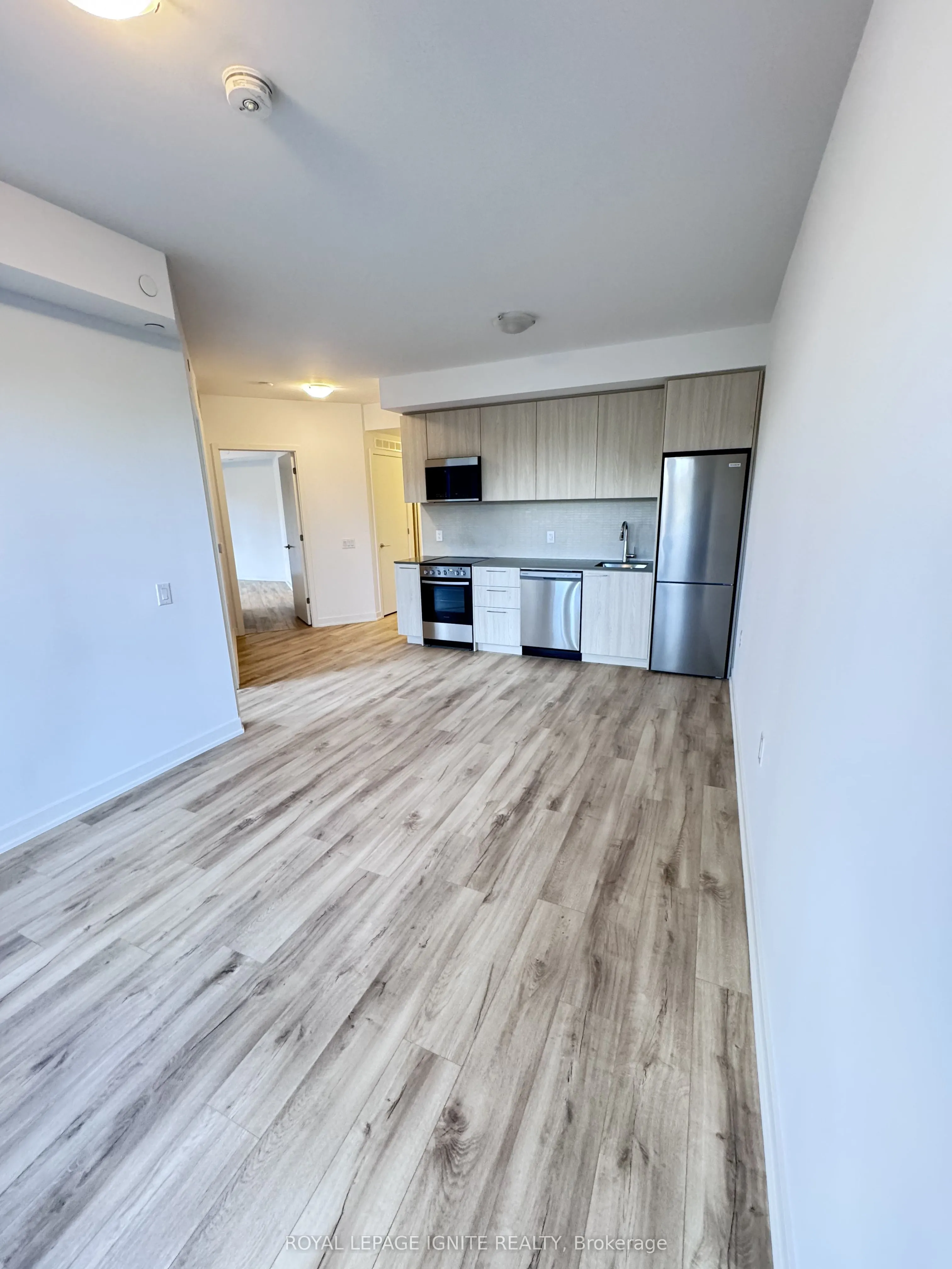 7439 Kingston Road, #204 A