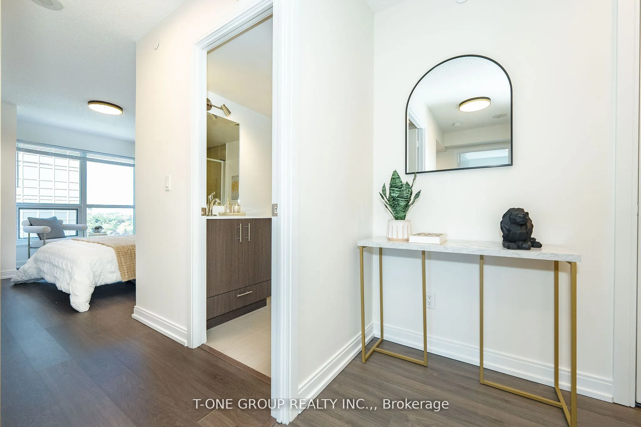 255 Village Green Square, #1003