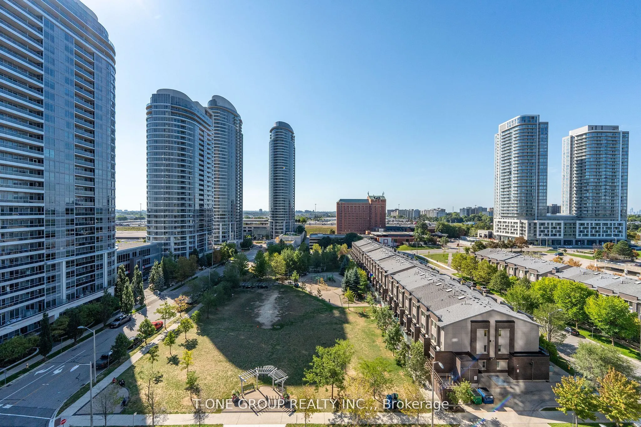 255 Village Green Square, #1003