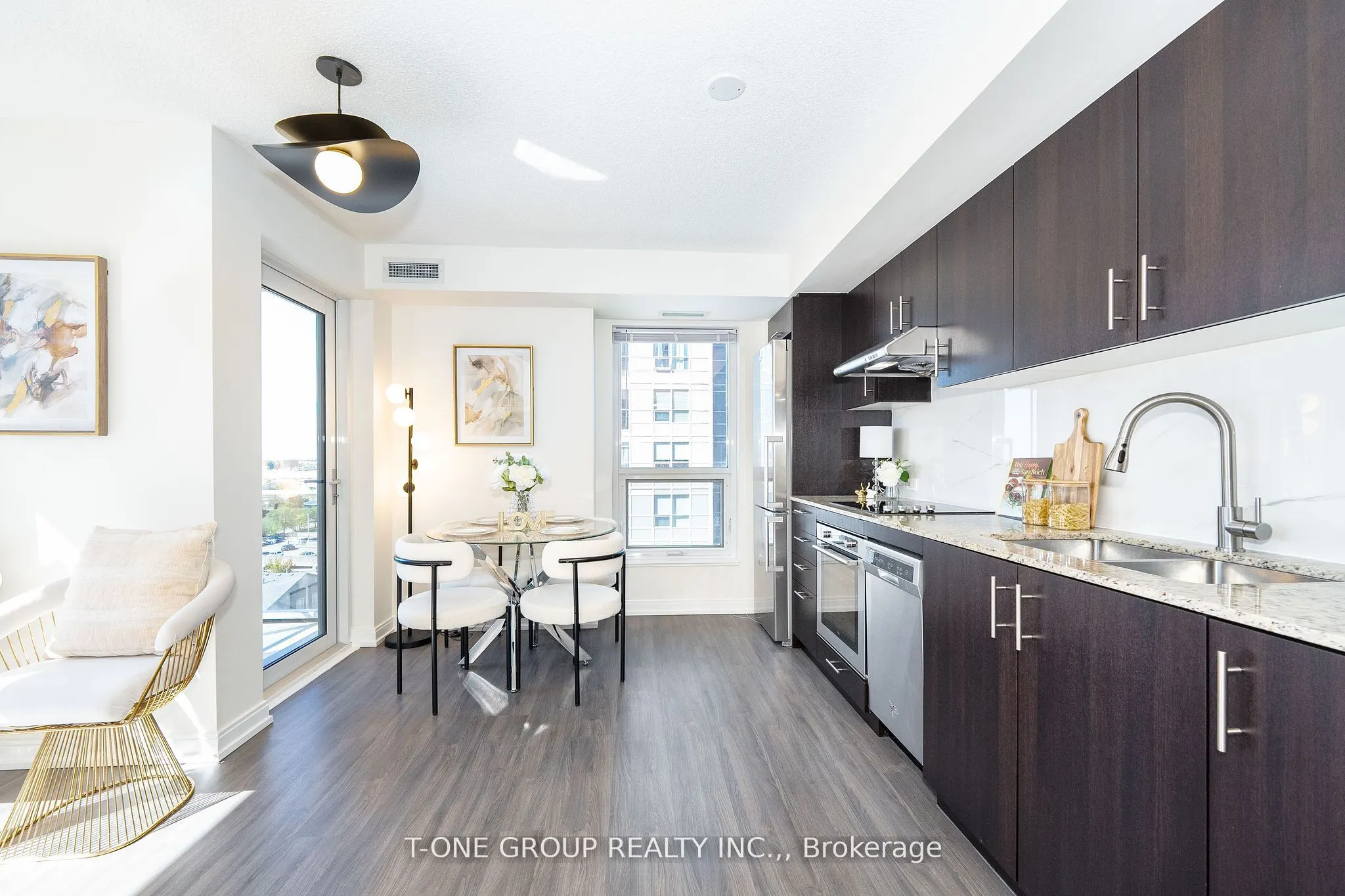 255 Village Green Square, #1003