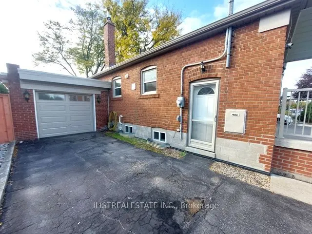 21 Orlando Boulevard