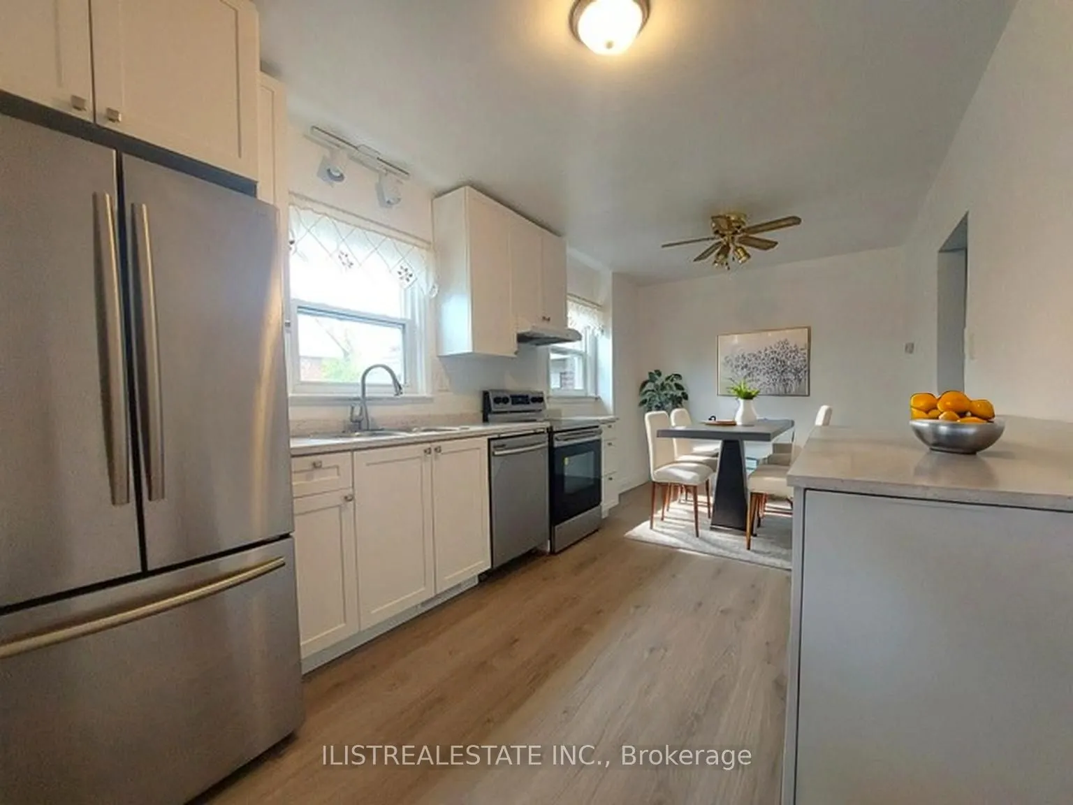 21 Orlando Boulevard