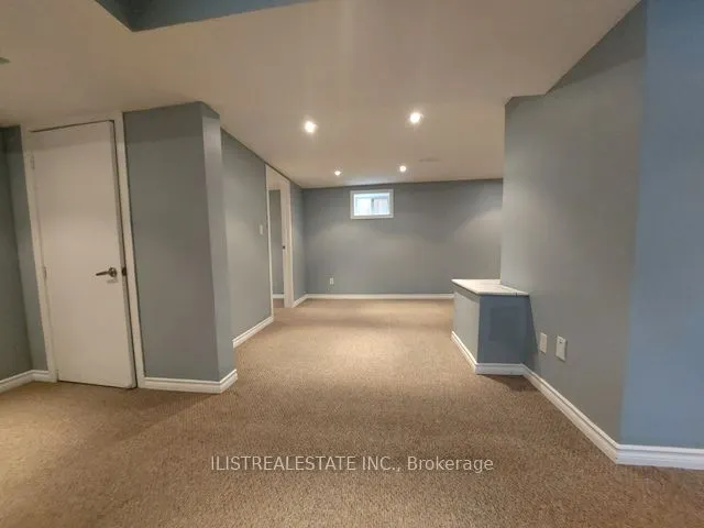 21 Orlando Boulevard