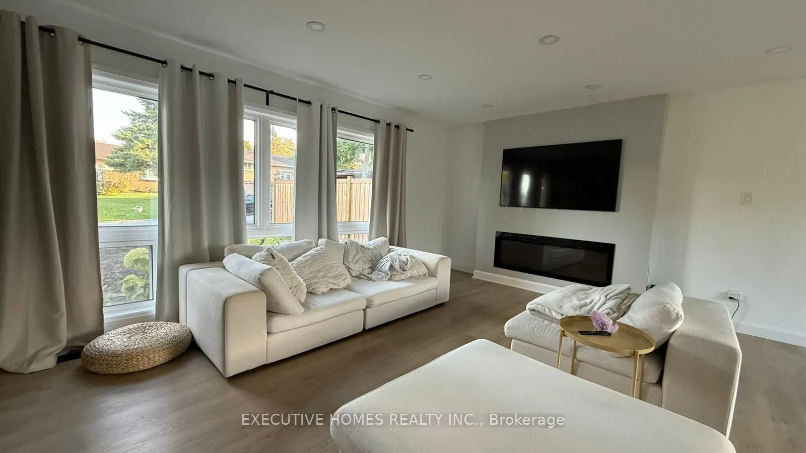 1045 Beaufort Avenue