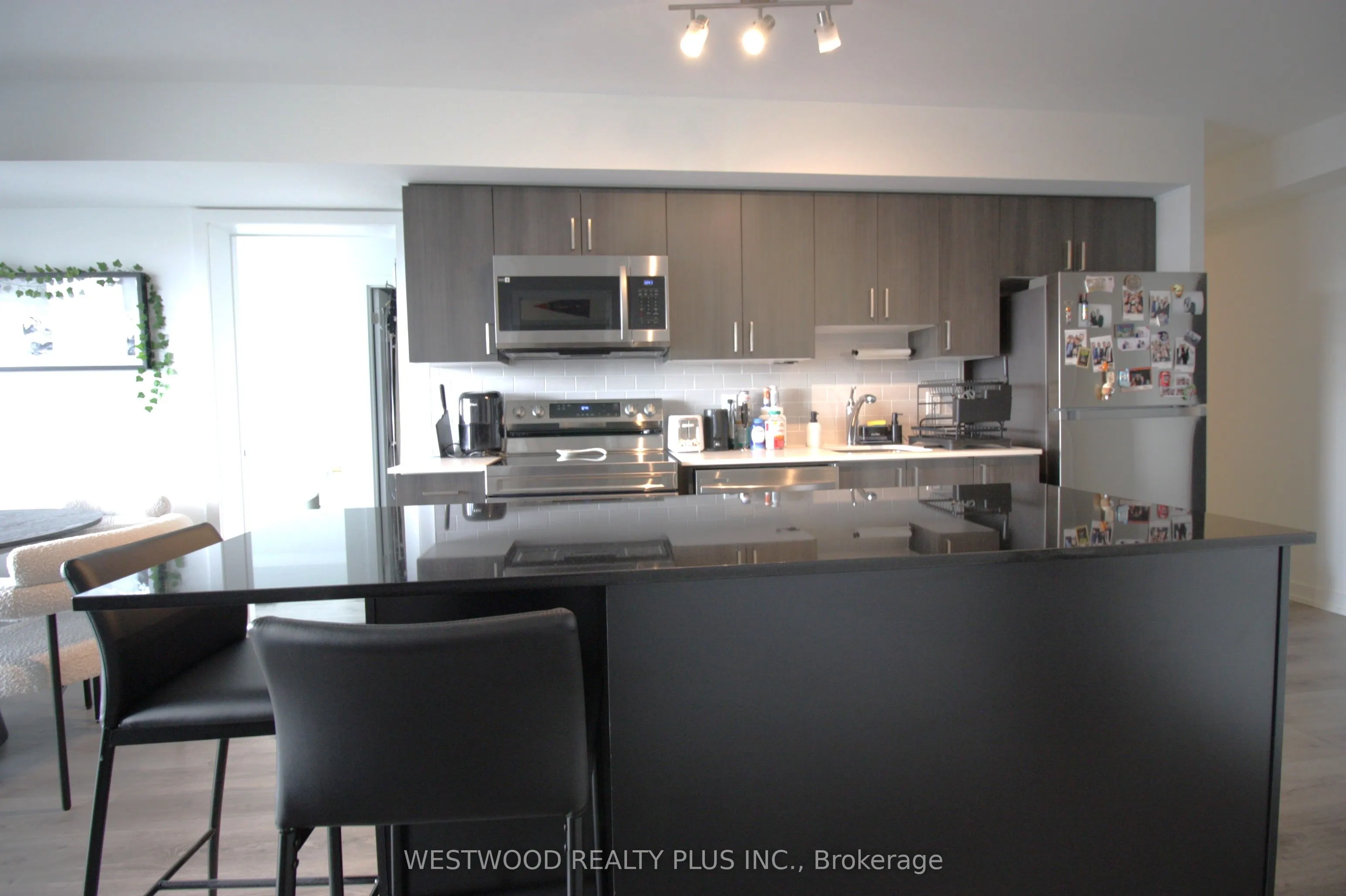 1480 Bayly Street, #1013