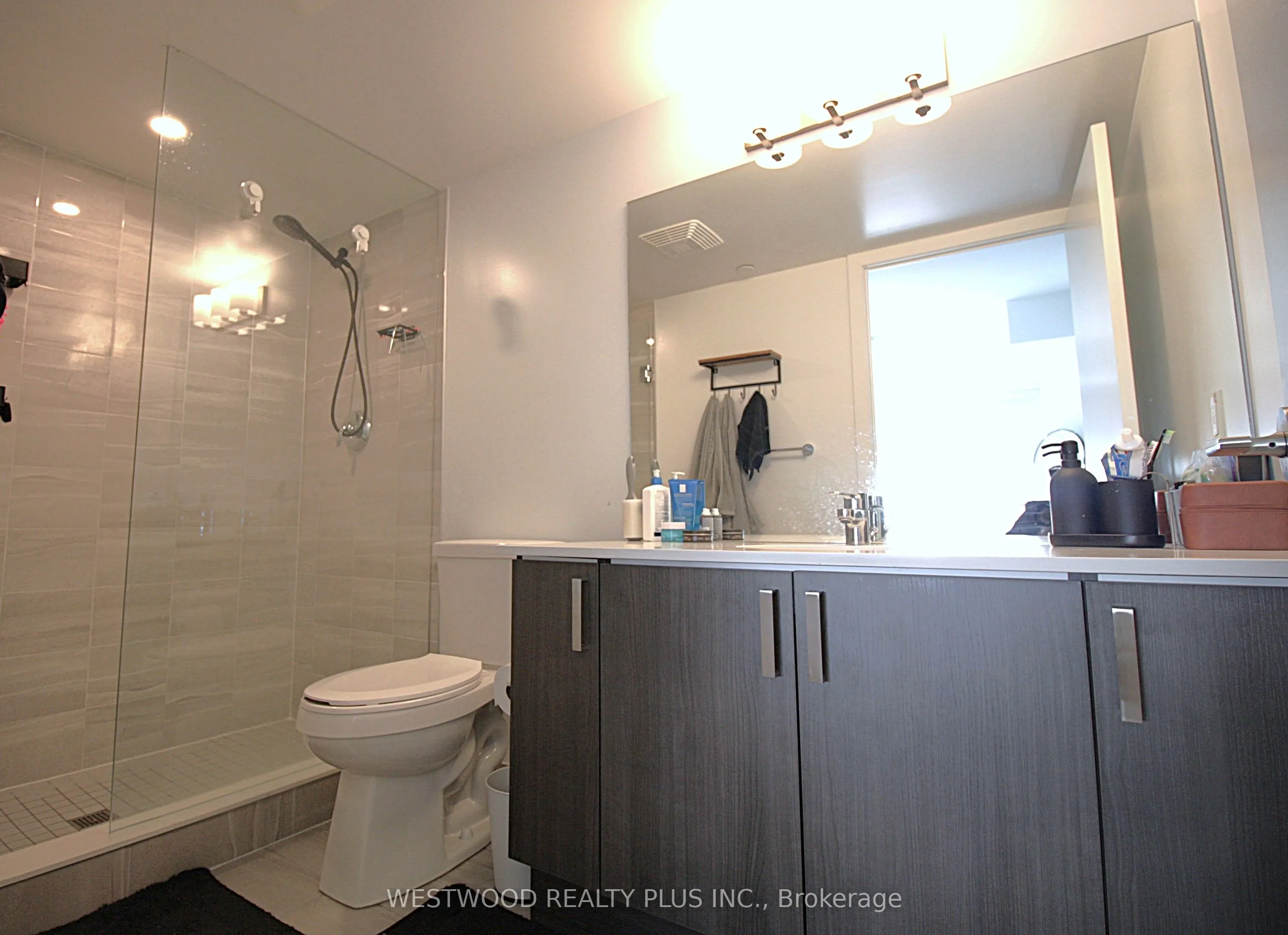 1480 Bayly Street, #1013