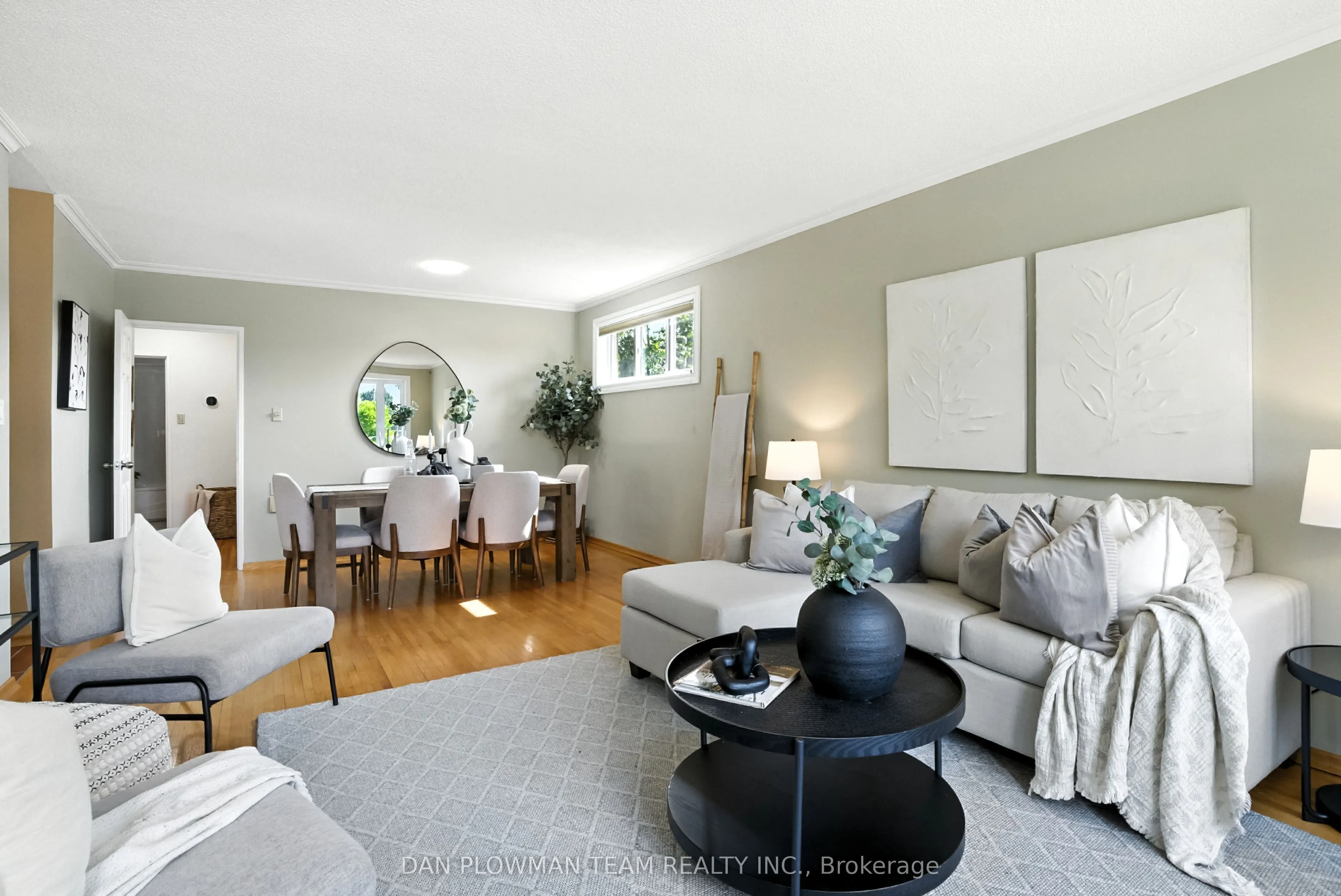 1001 Wardman Crescent