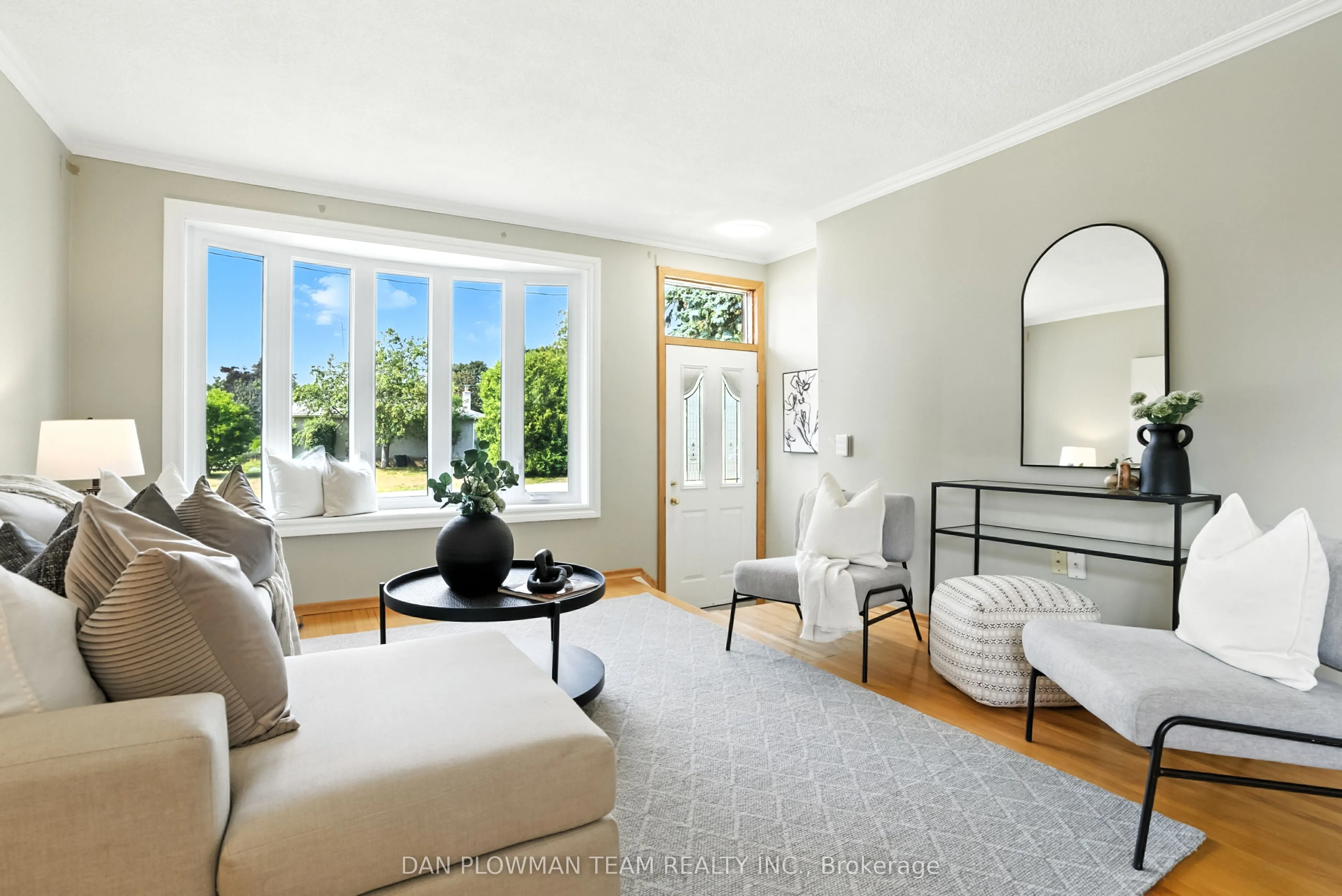 1001 Wardman Crescent