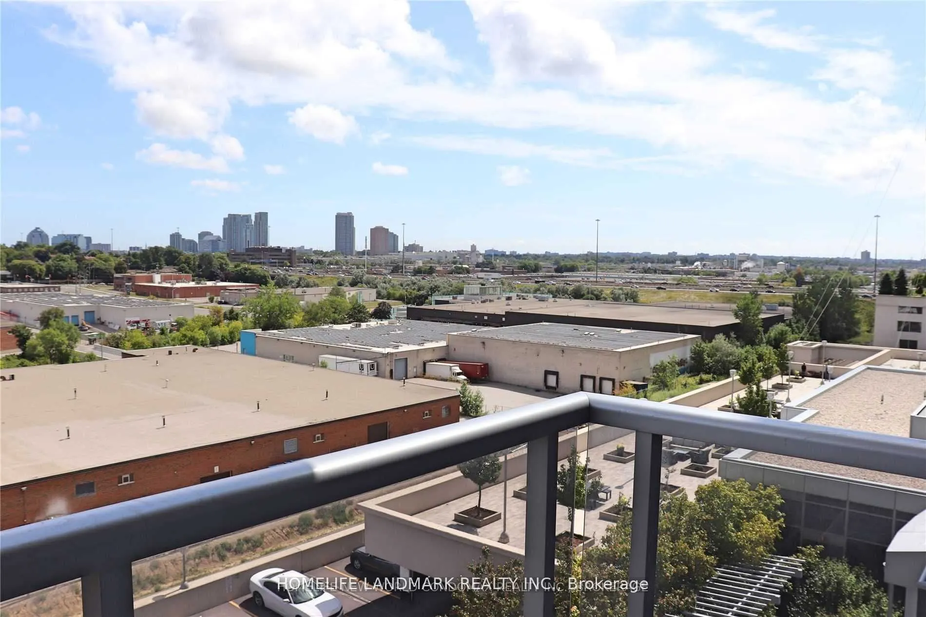 181 Village Green Square, #811