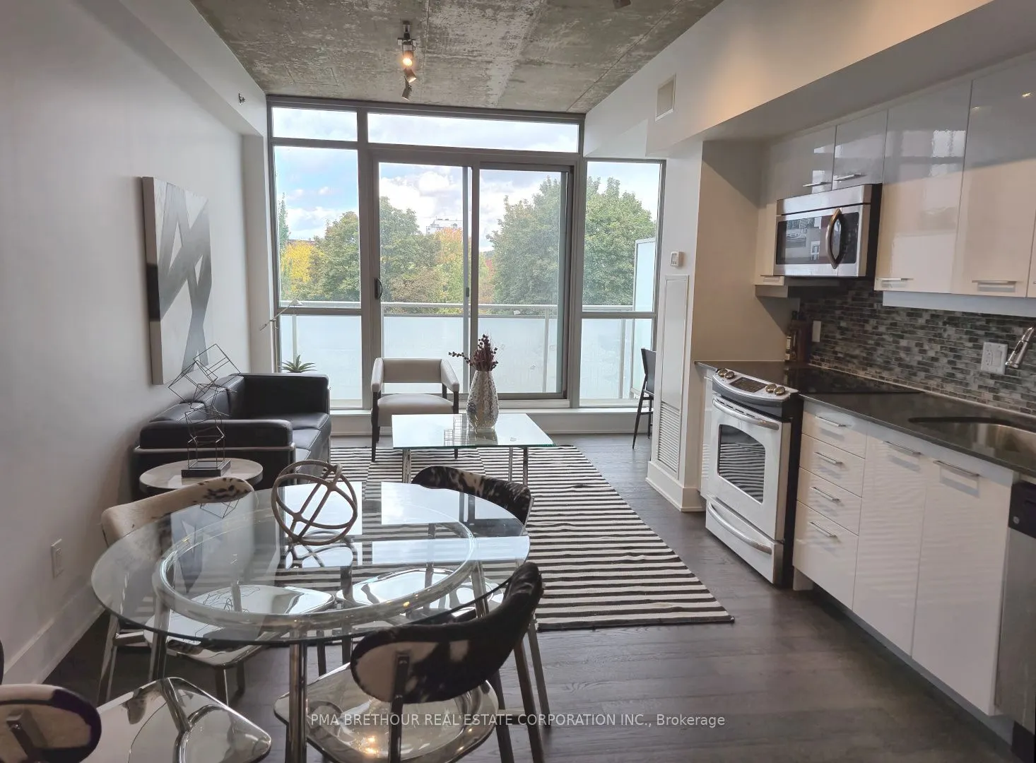 630 Queen Street East Street, #407