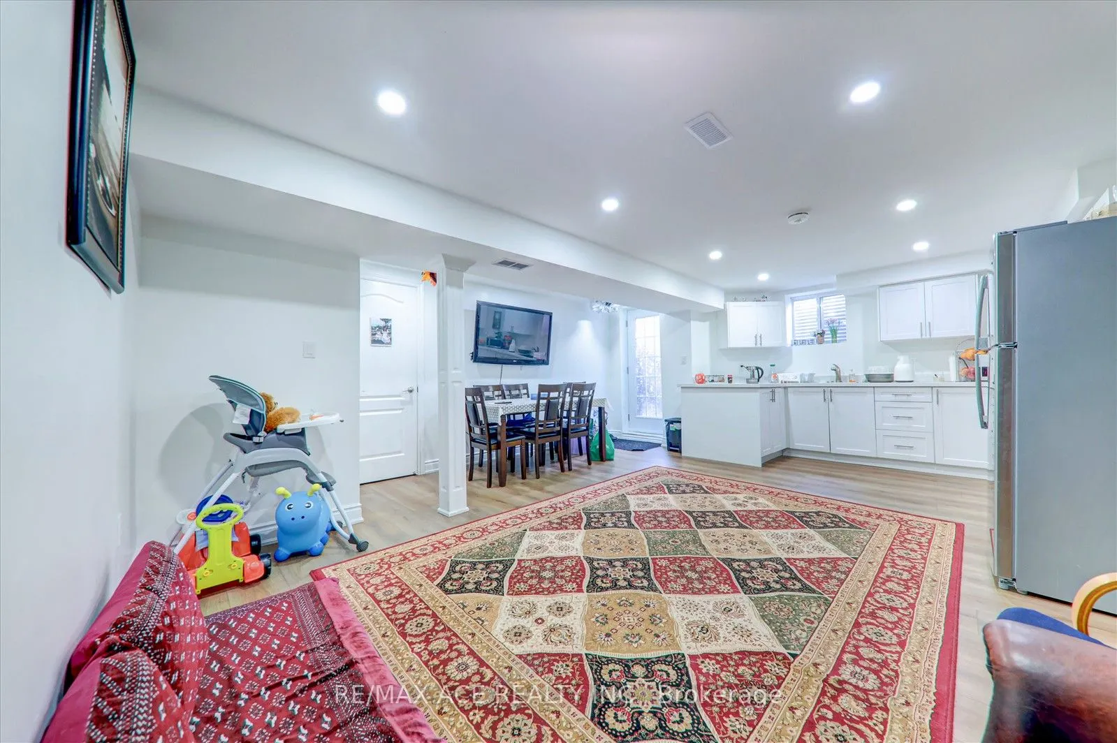 82 Warnford Circle, #Bsmt