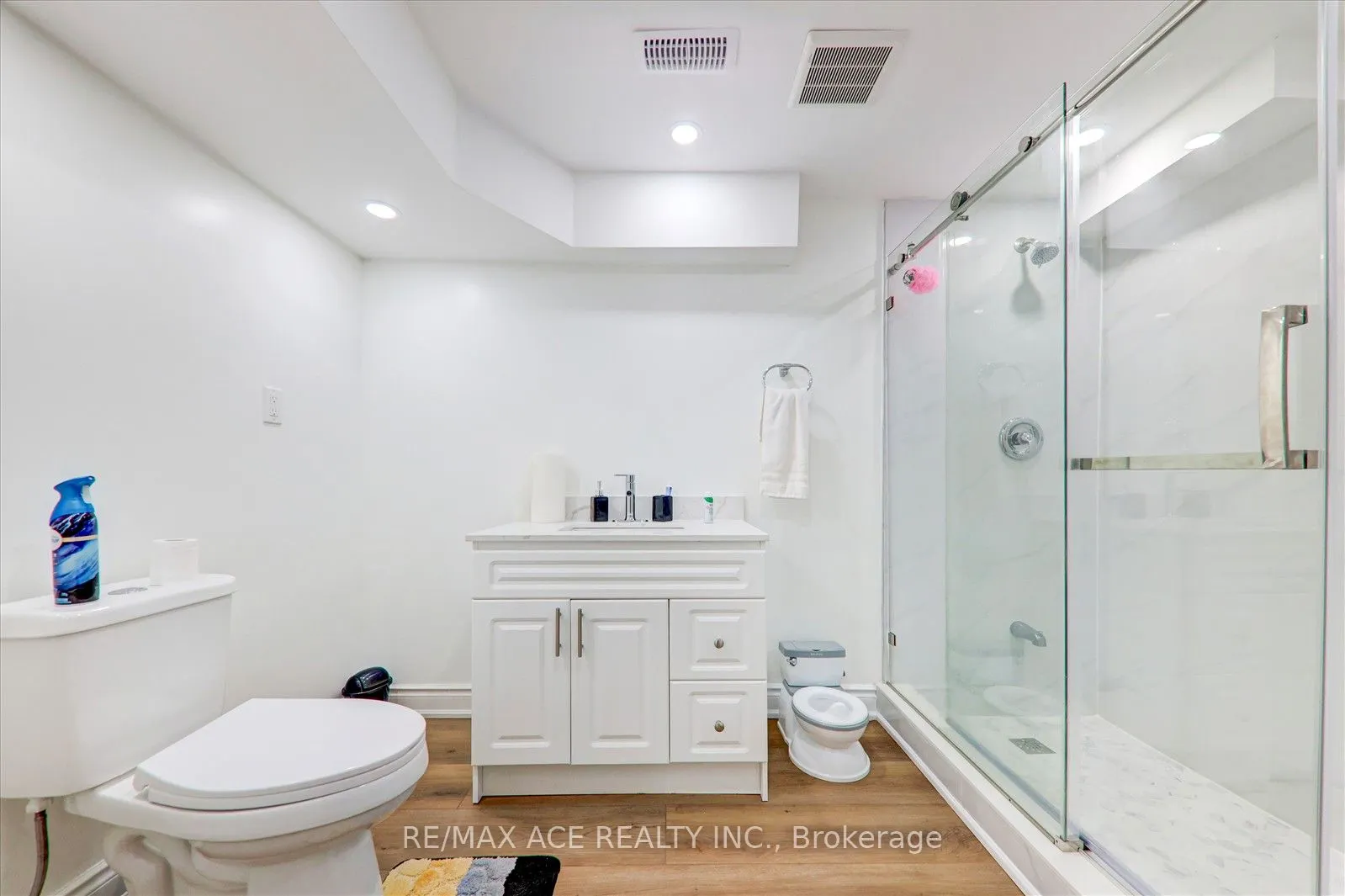 82 Warnford Circle, #Bsmt