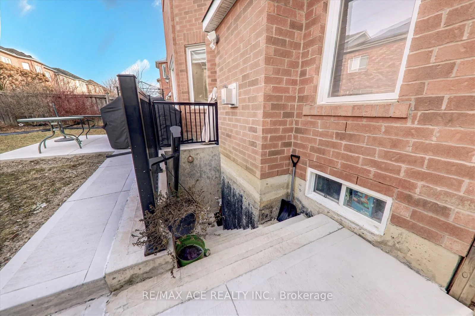 82 Warnford Circle, #Bsmt