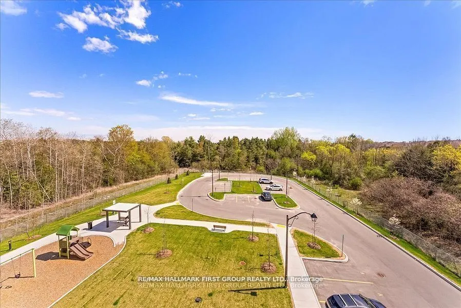 385 Arctic Red Drive, #409