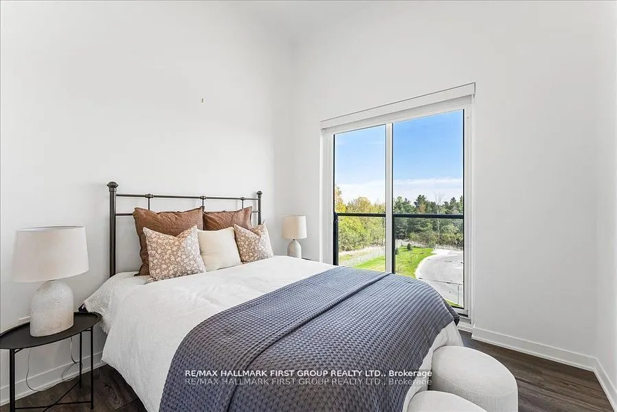 385 Arctic Red Drive, #409