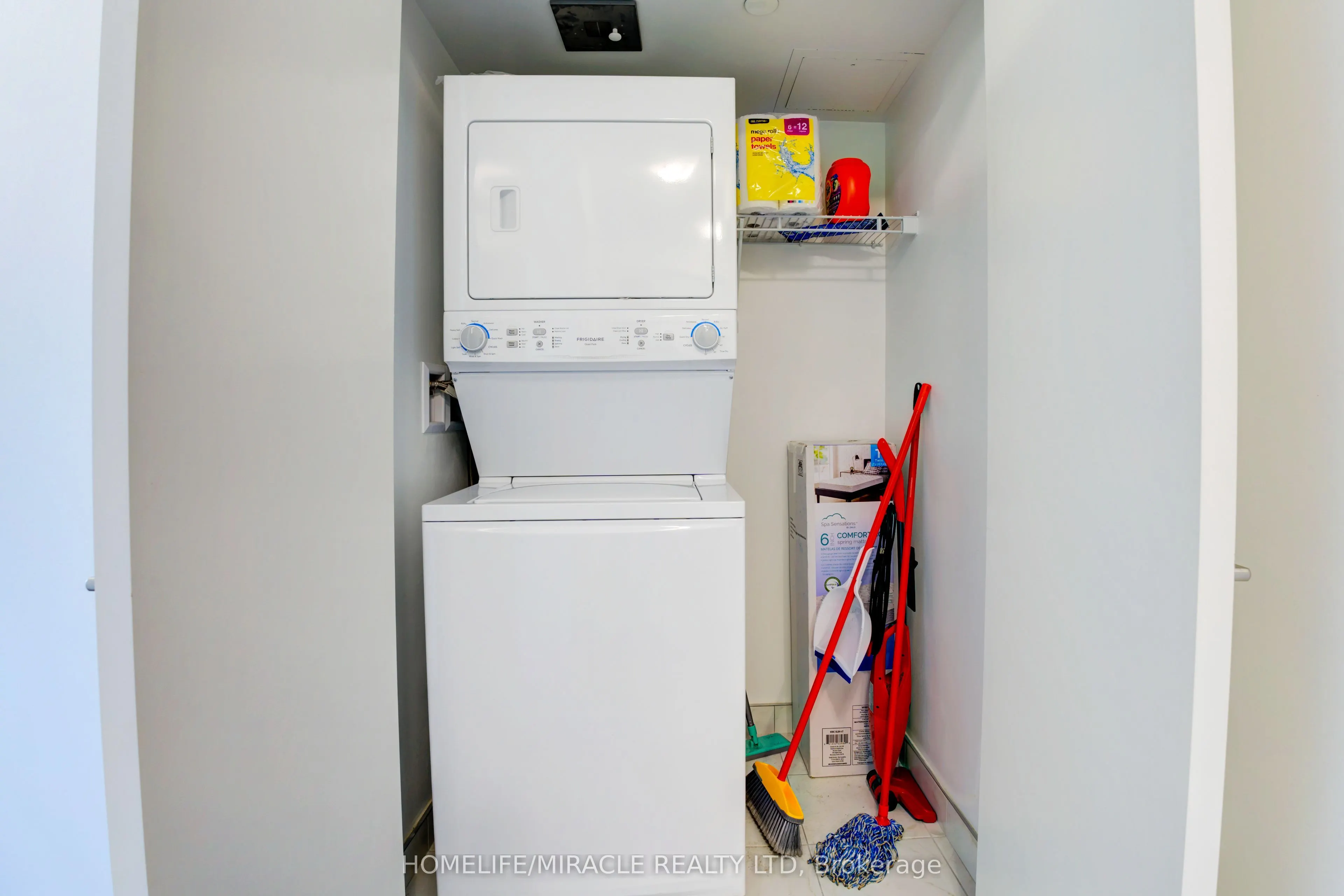 1480 Bayly Street, #905