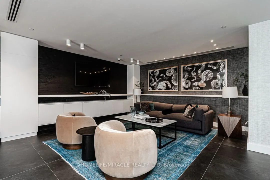 1480 Bayly Street, #905