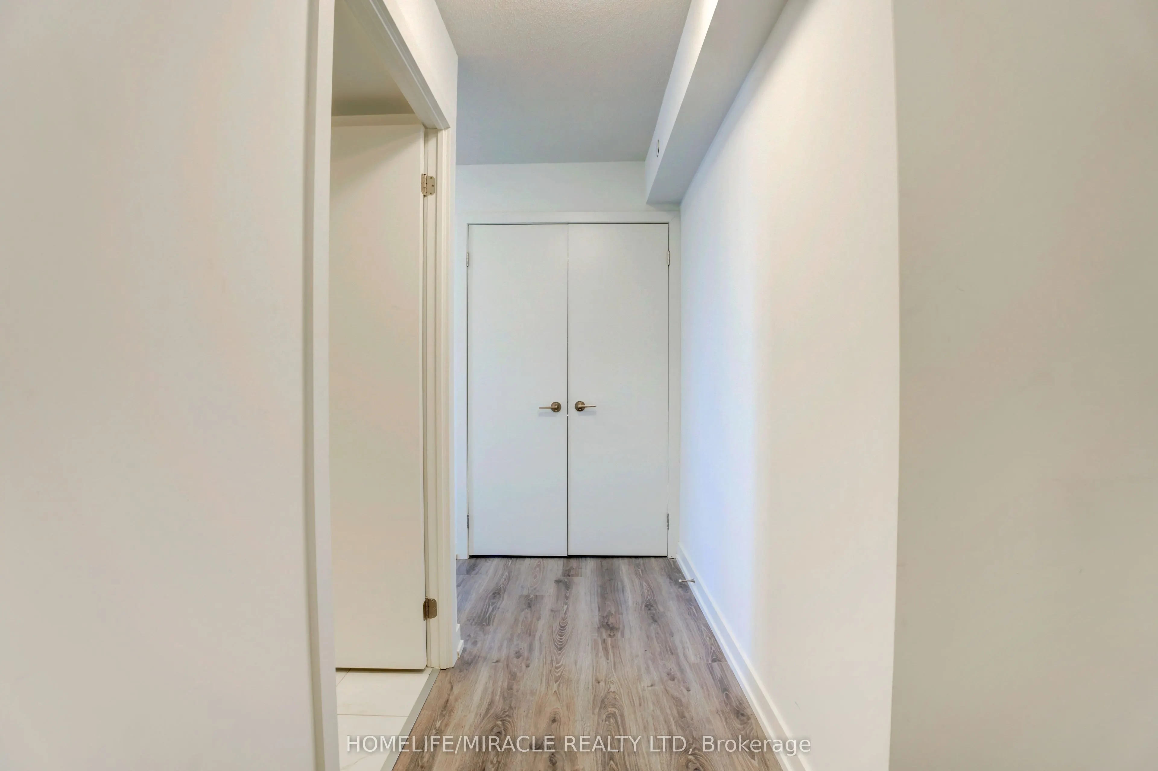 1480 Bayly Street, #905